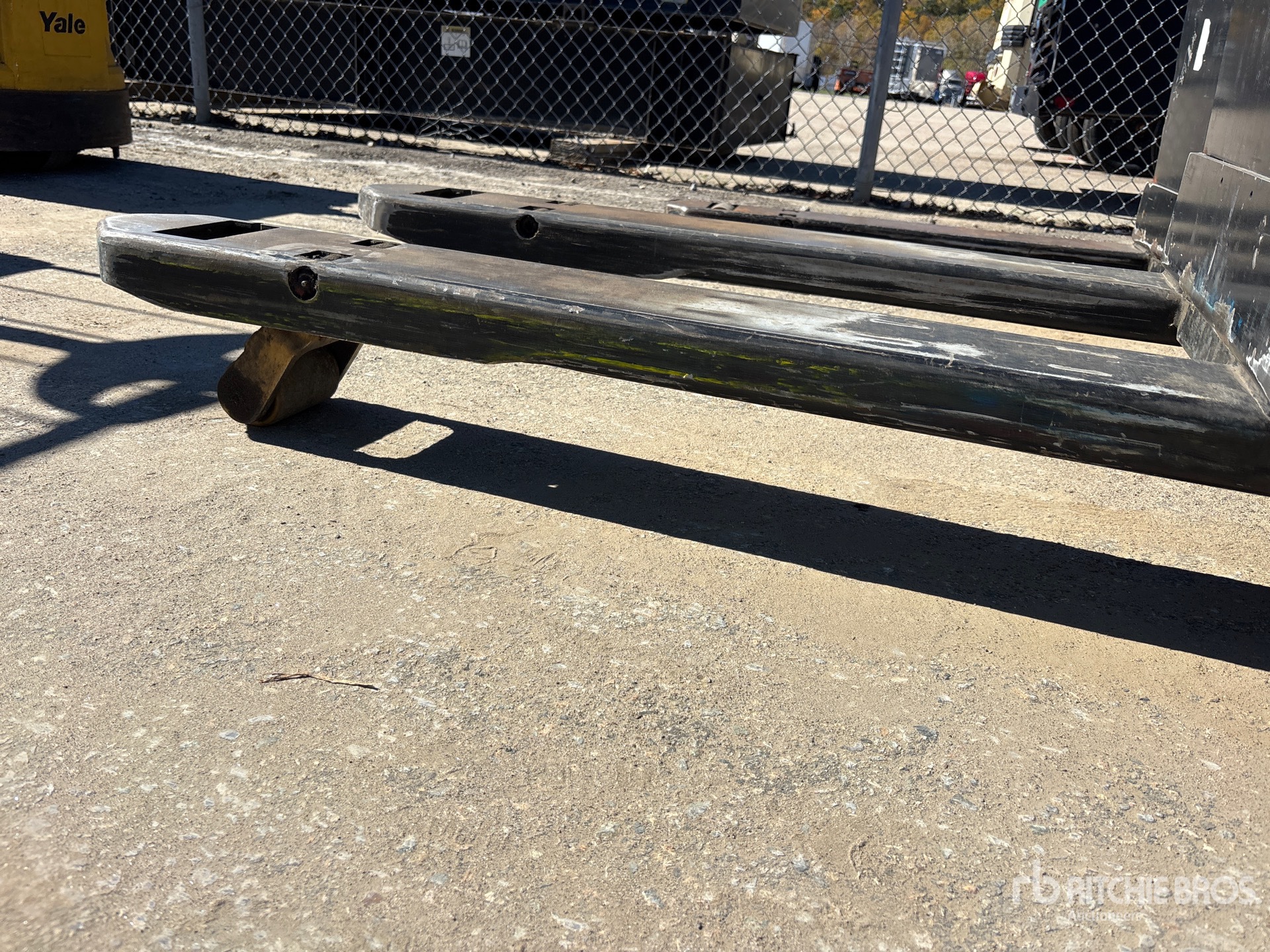 2019 Yale MPB045