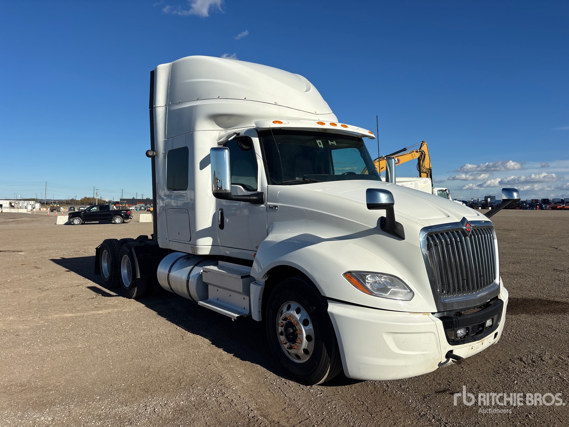 2019 International LT625