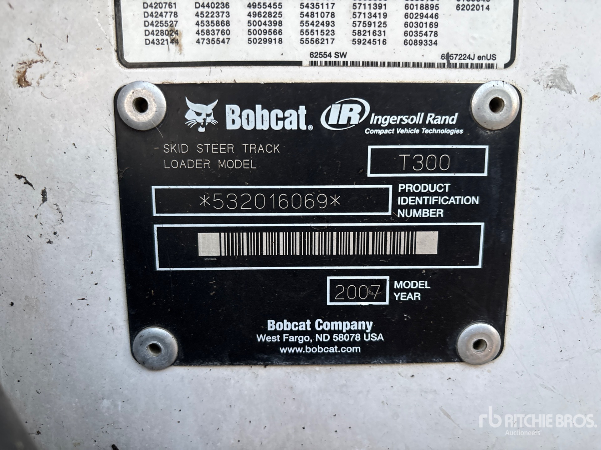 2001 Bobcat T300
