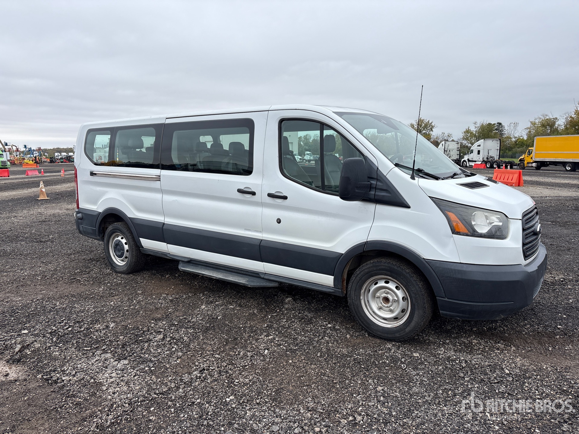 2017 Ford TRANSIT 350