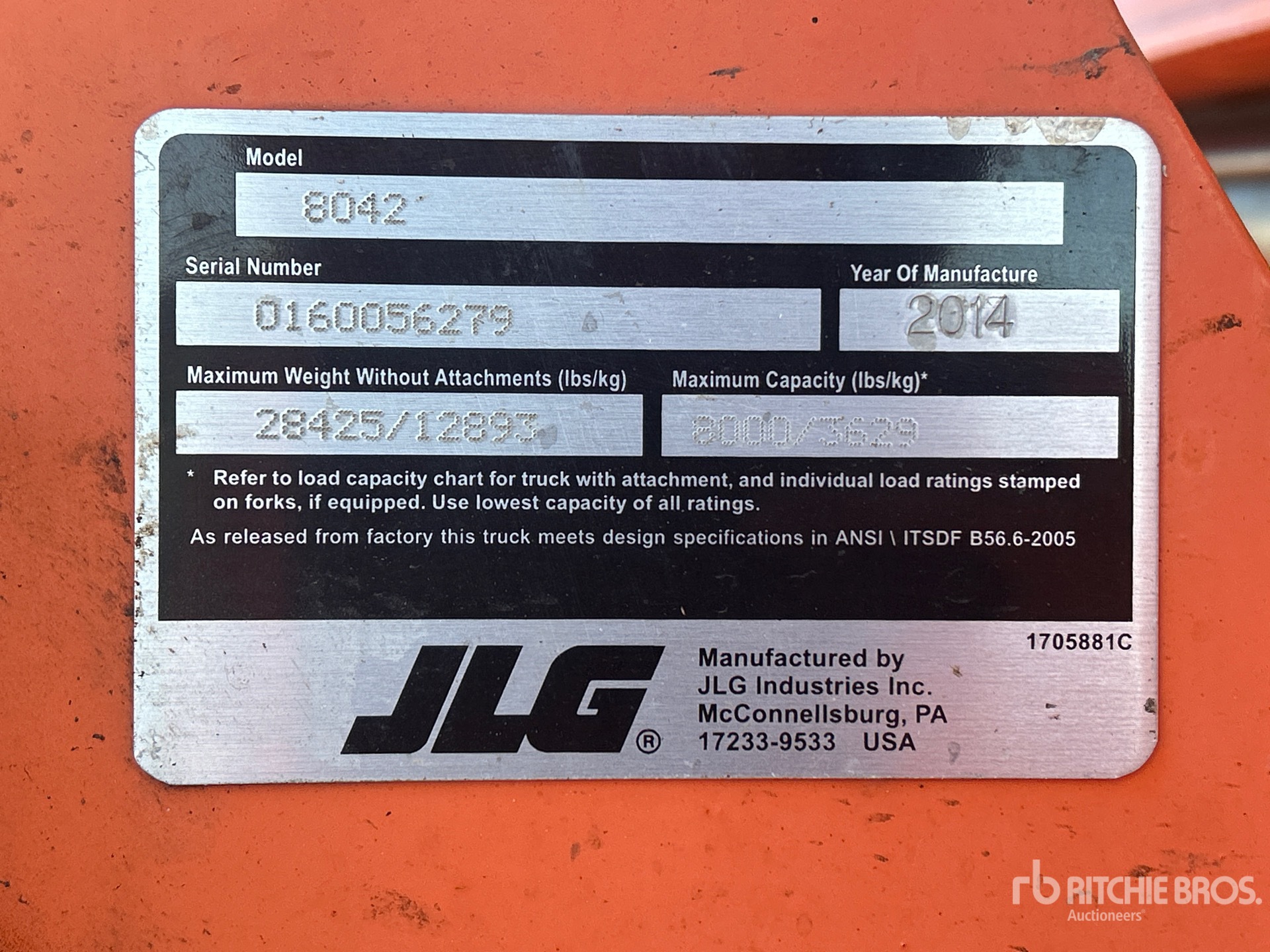 2014 JLG 8042