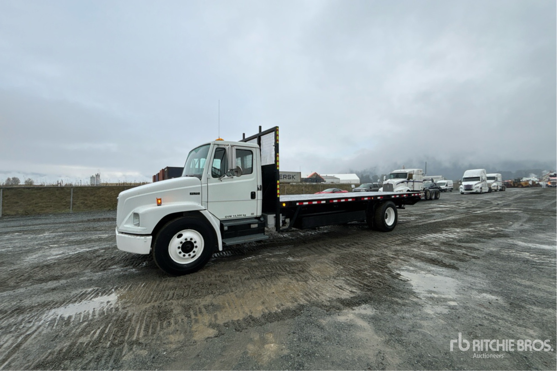 1999 Freightliner FL 70