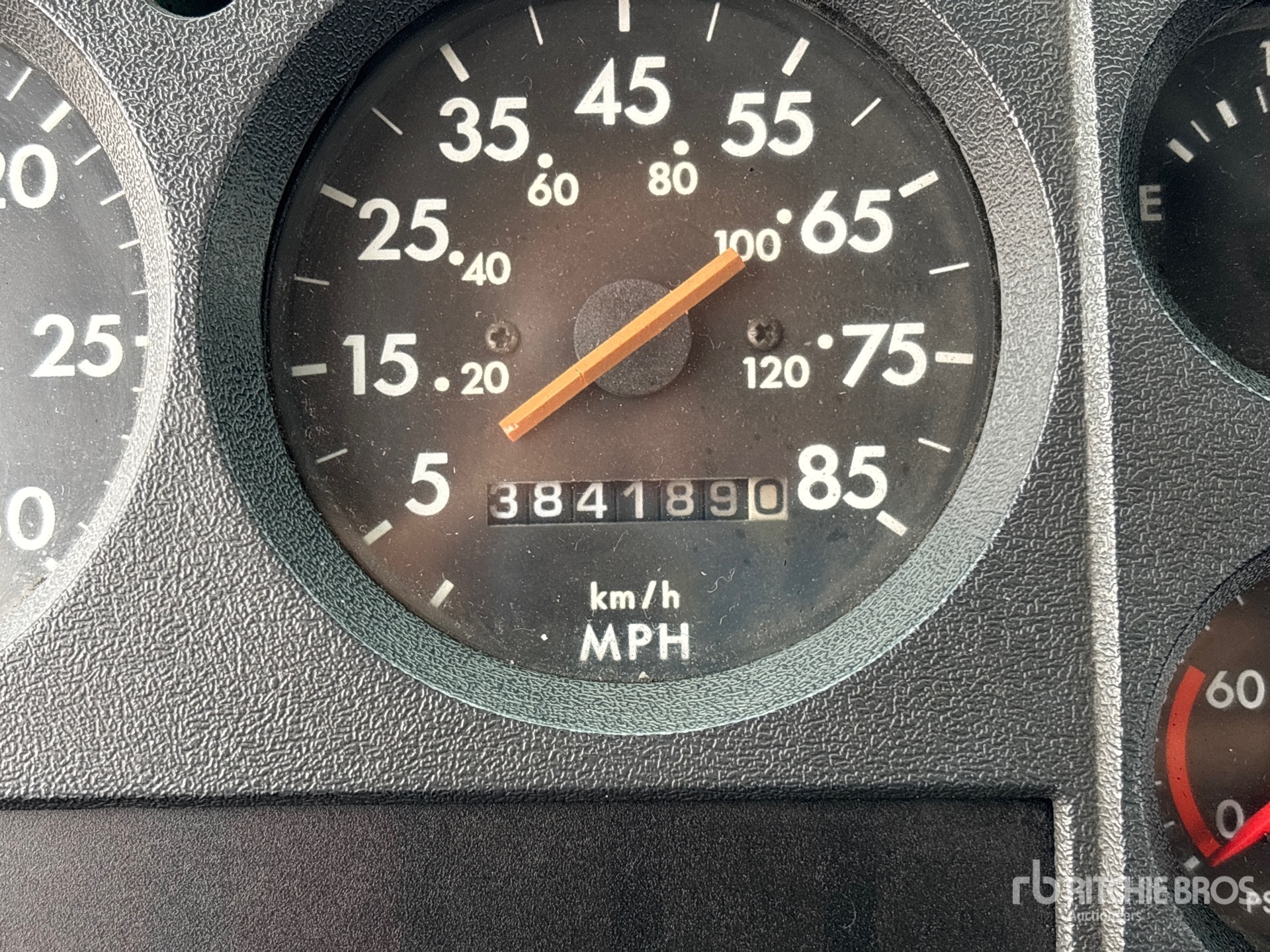 1999 Freightliner FL 70
