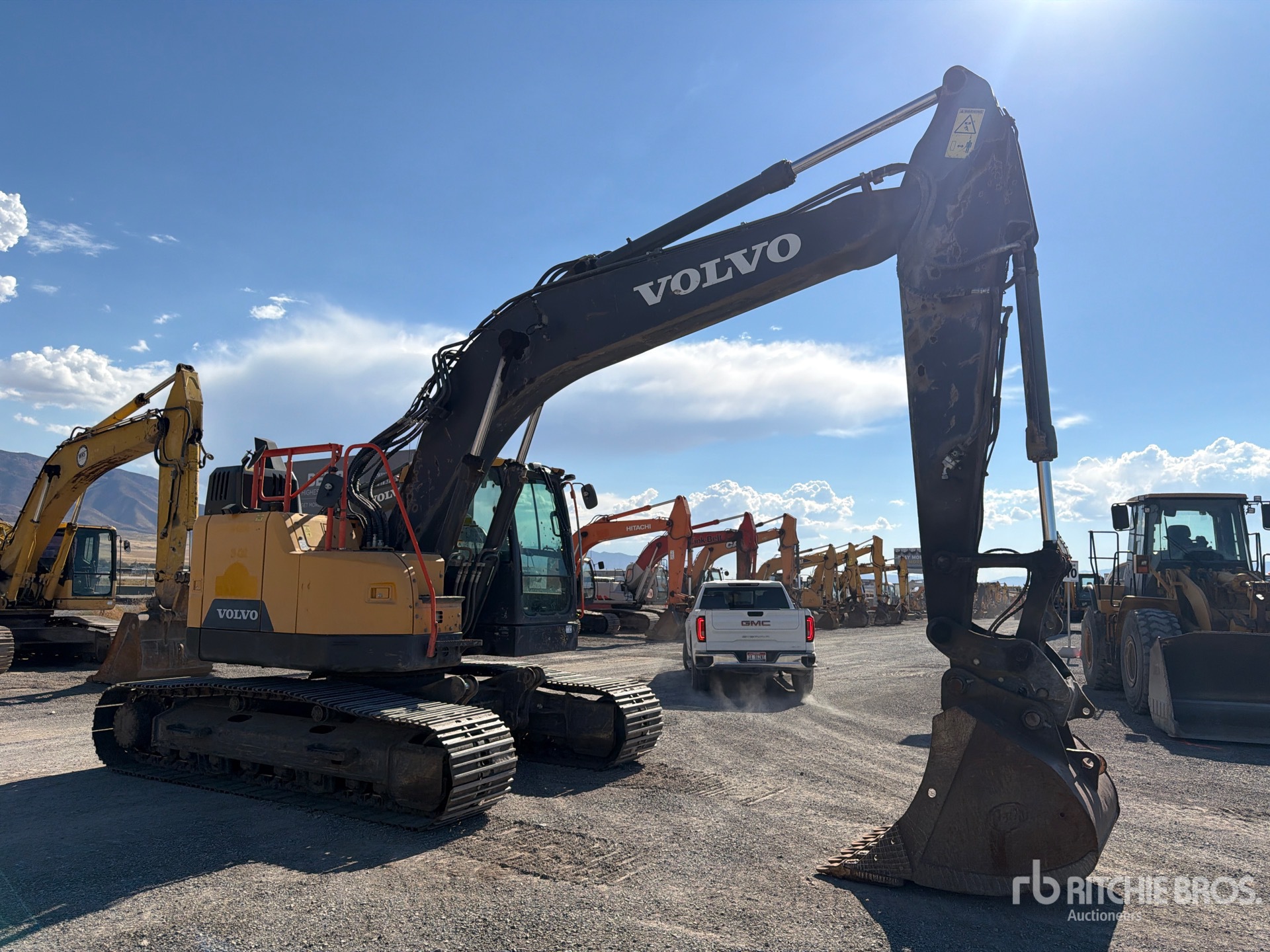 2020 Volvo ECR235EL