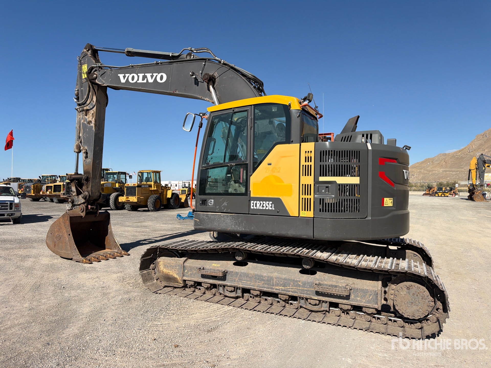 2020 Volvo ECR235EL
