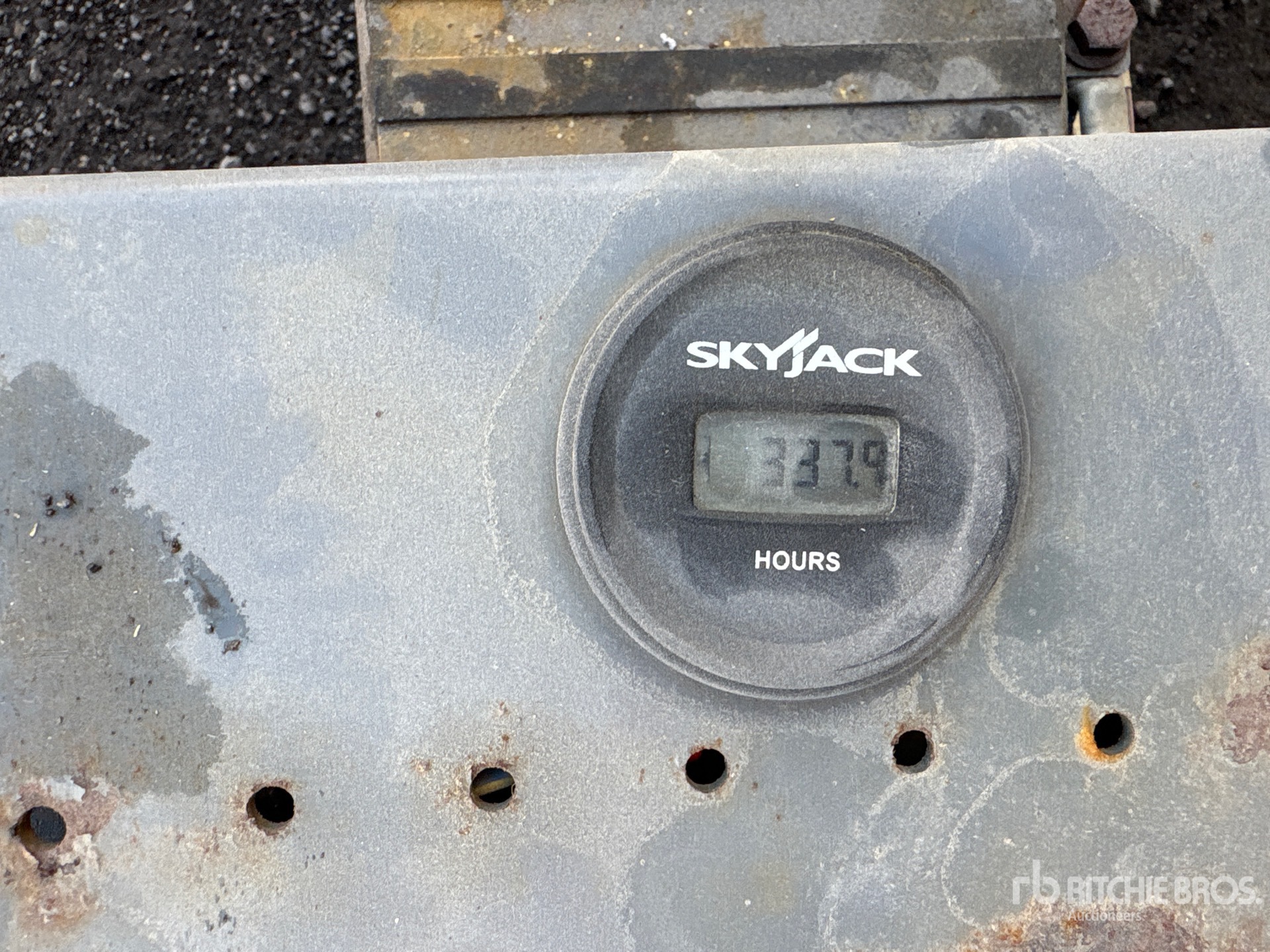 2017 Skyjack SJ 3226