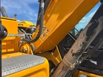 v2 Chassis - Excavator with