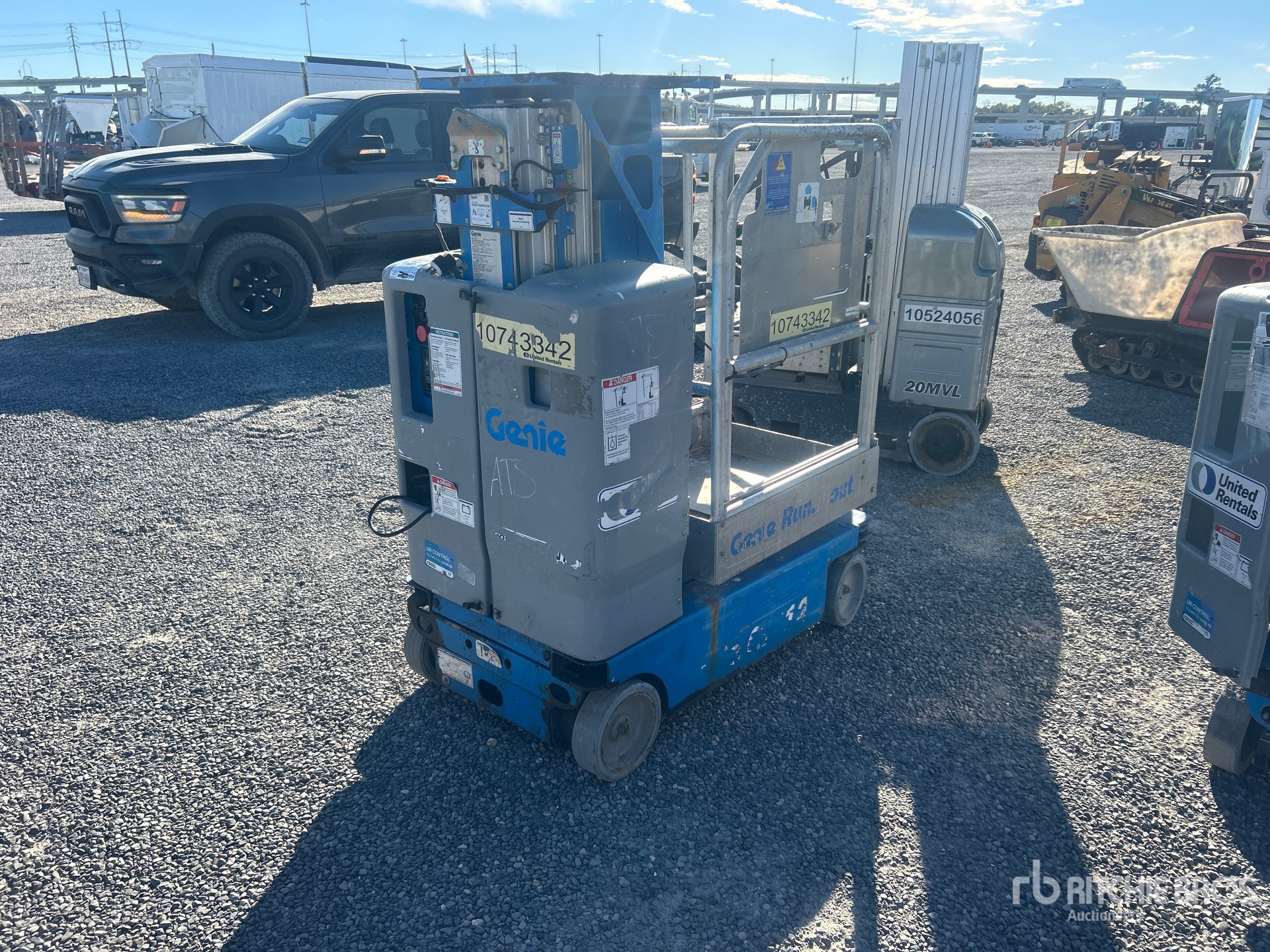 2018 Genie GR-12