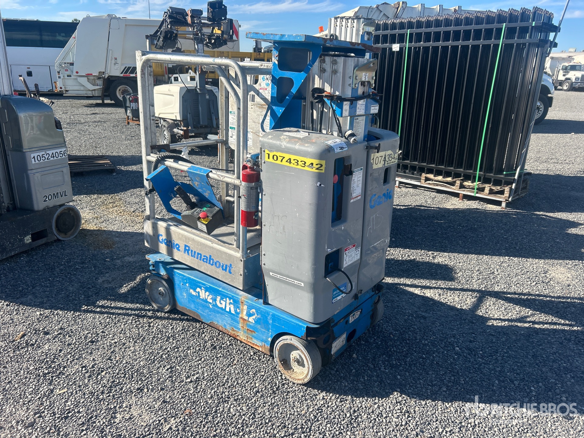 2018 Genie GR-12
