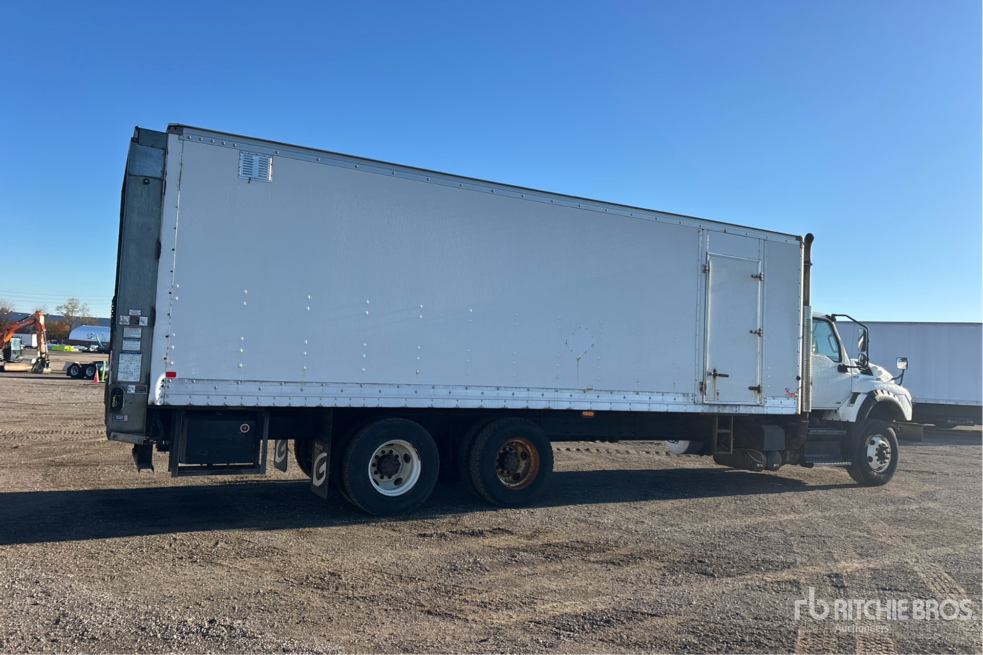 2020 International HV613