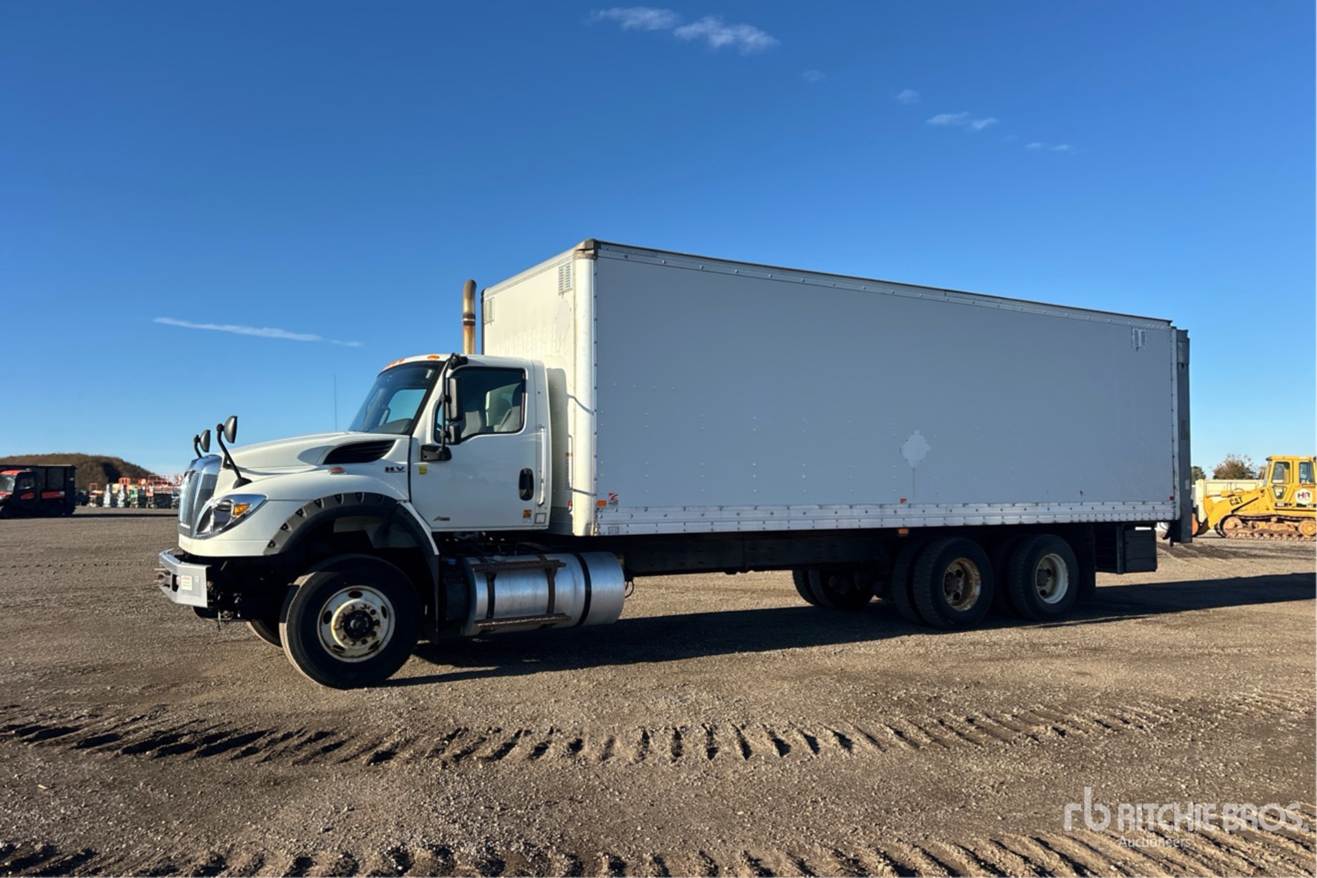 2020 International HV613