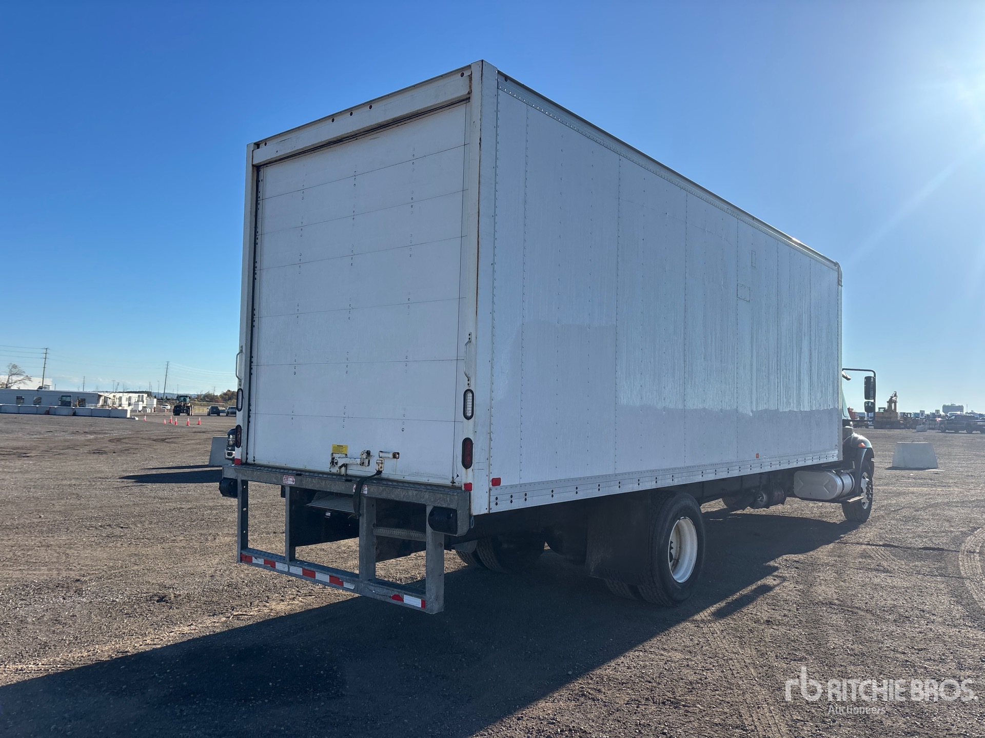 2019 International DURASTAR 4300