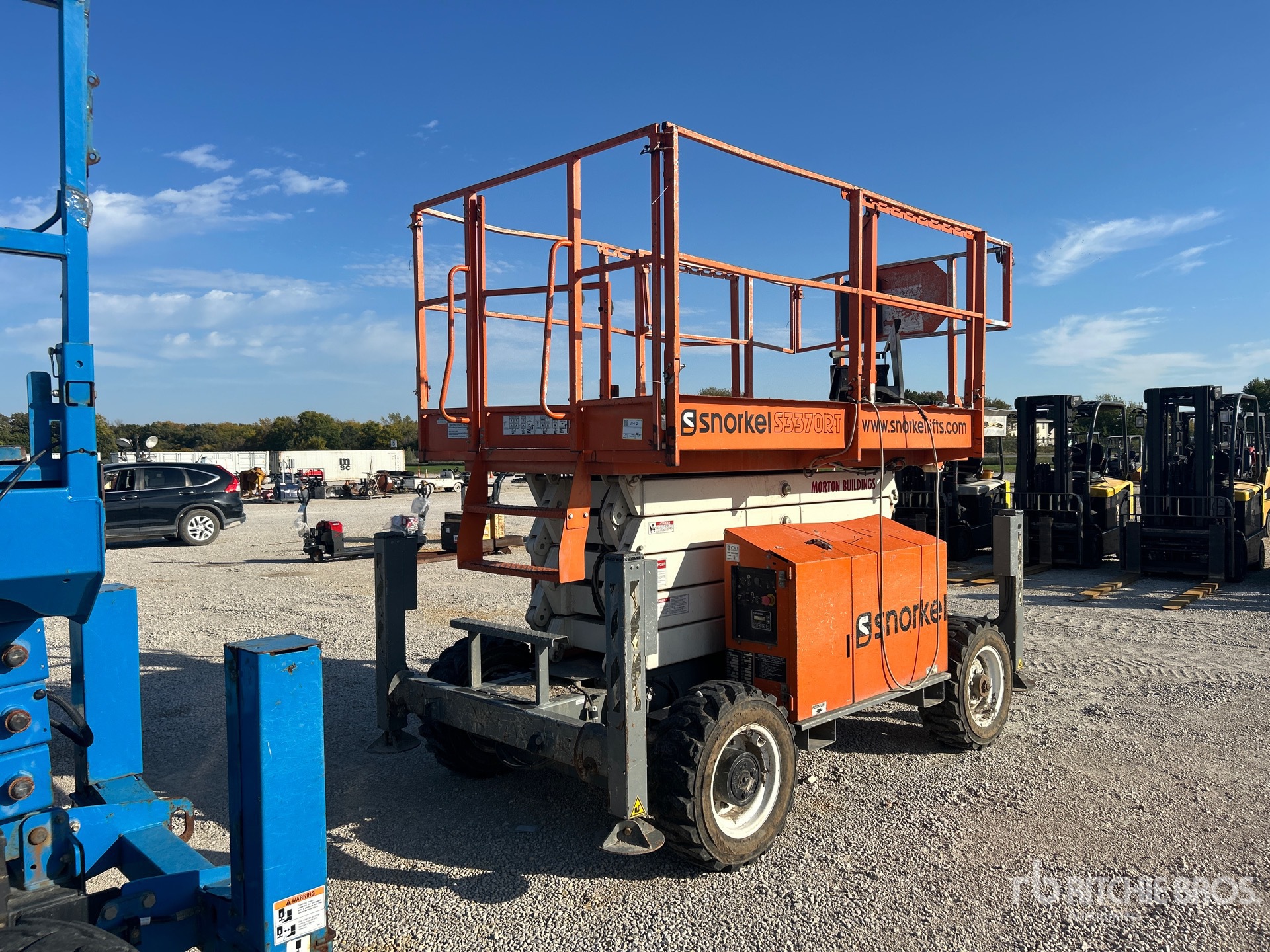 Photo of 2017 Snorkel S3370RT
