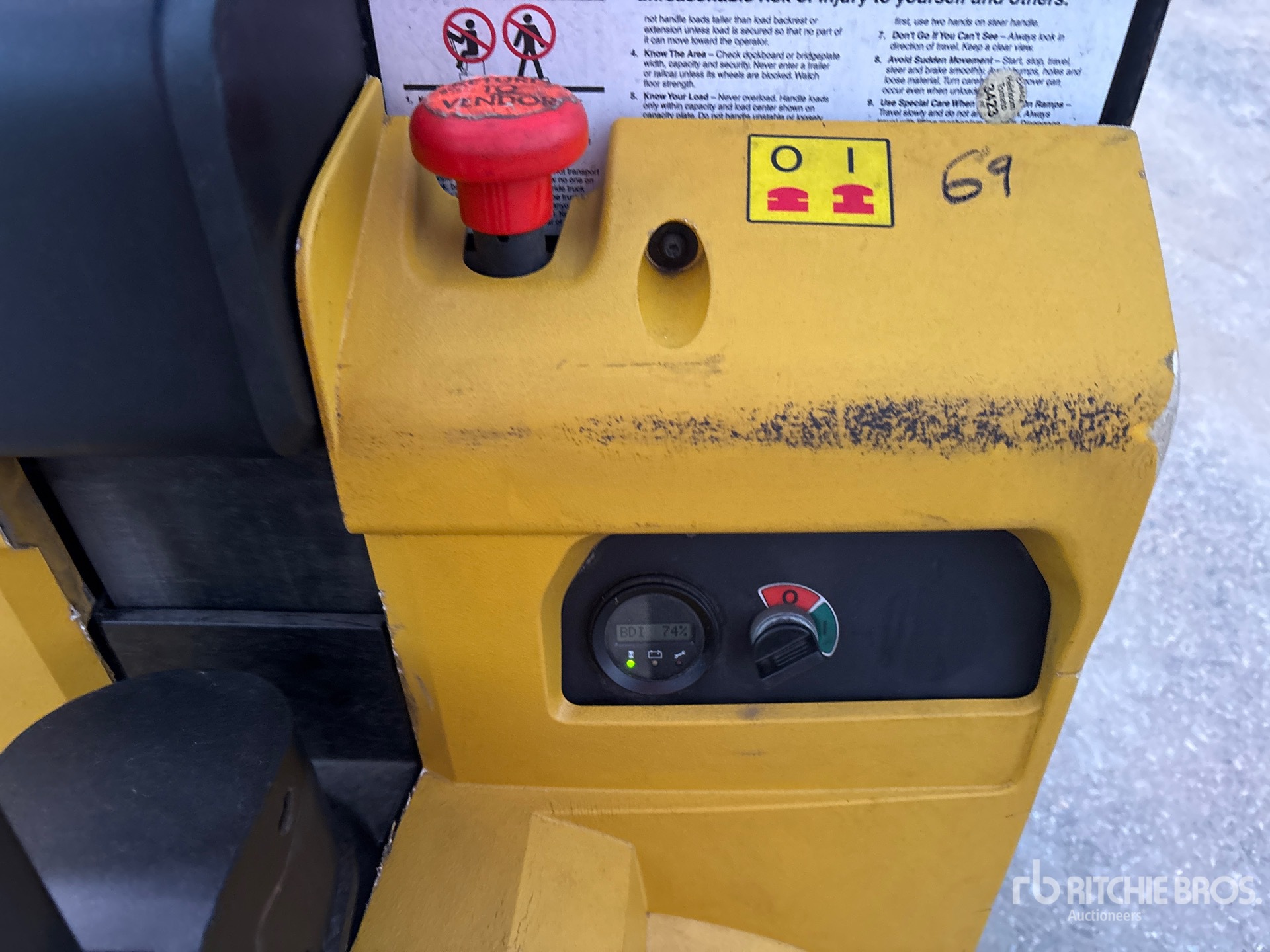 2022 Yale MPB045VG