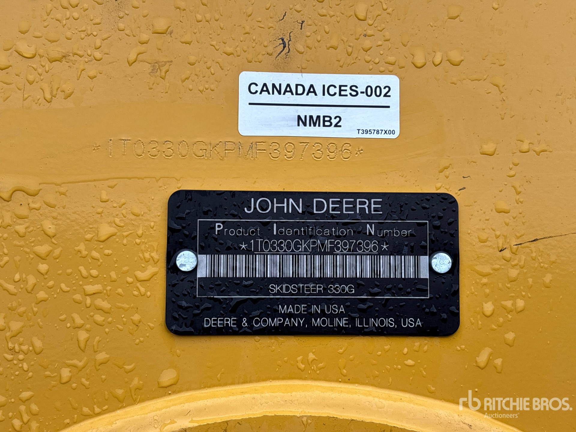 2021 John Deere 330G