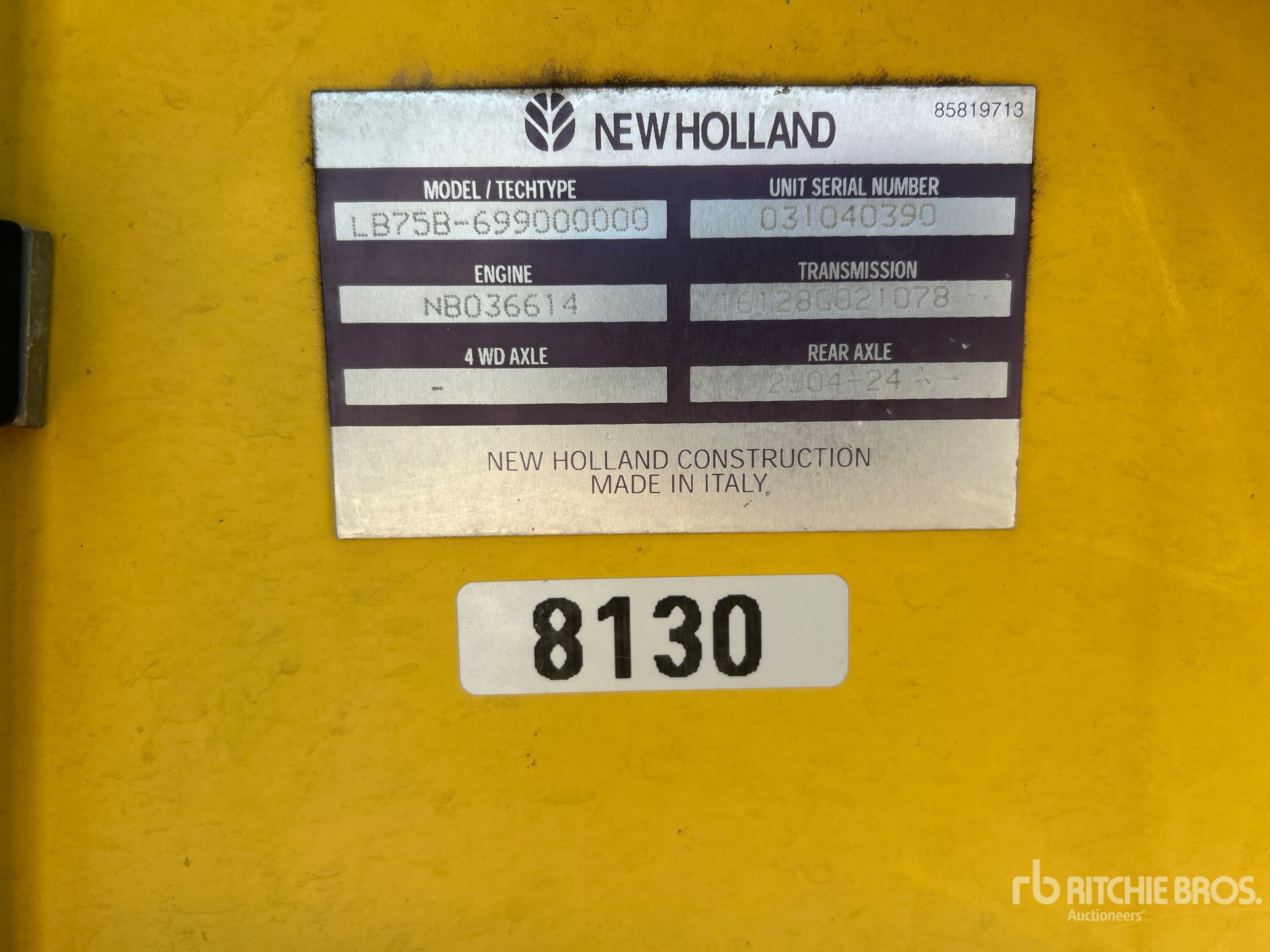 2002 New Holland LB75B