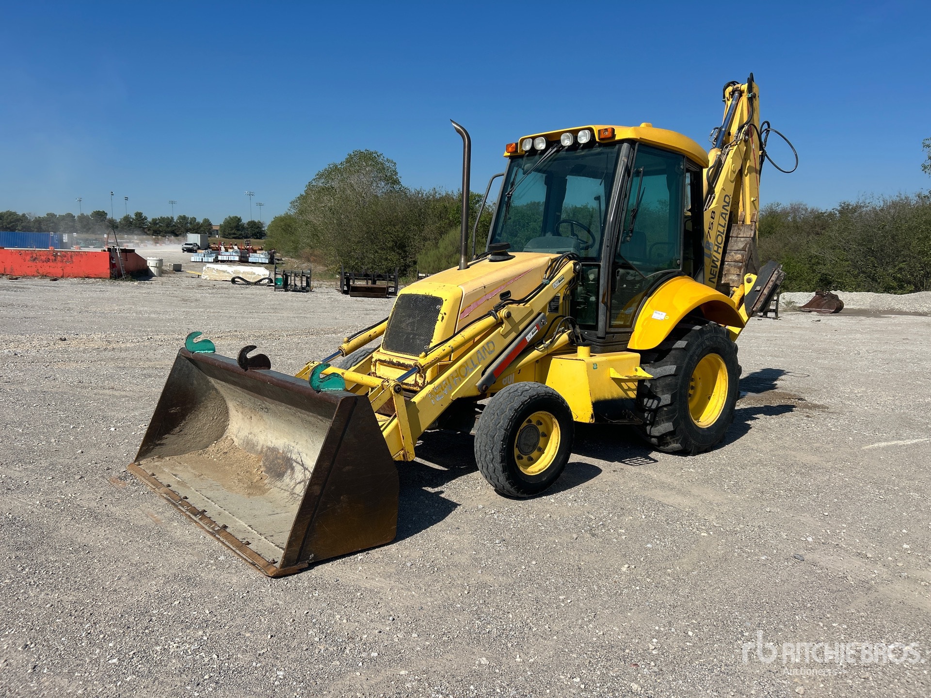 Photo of 2002 New Holland LB75B