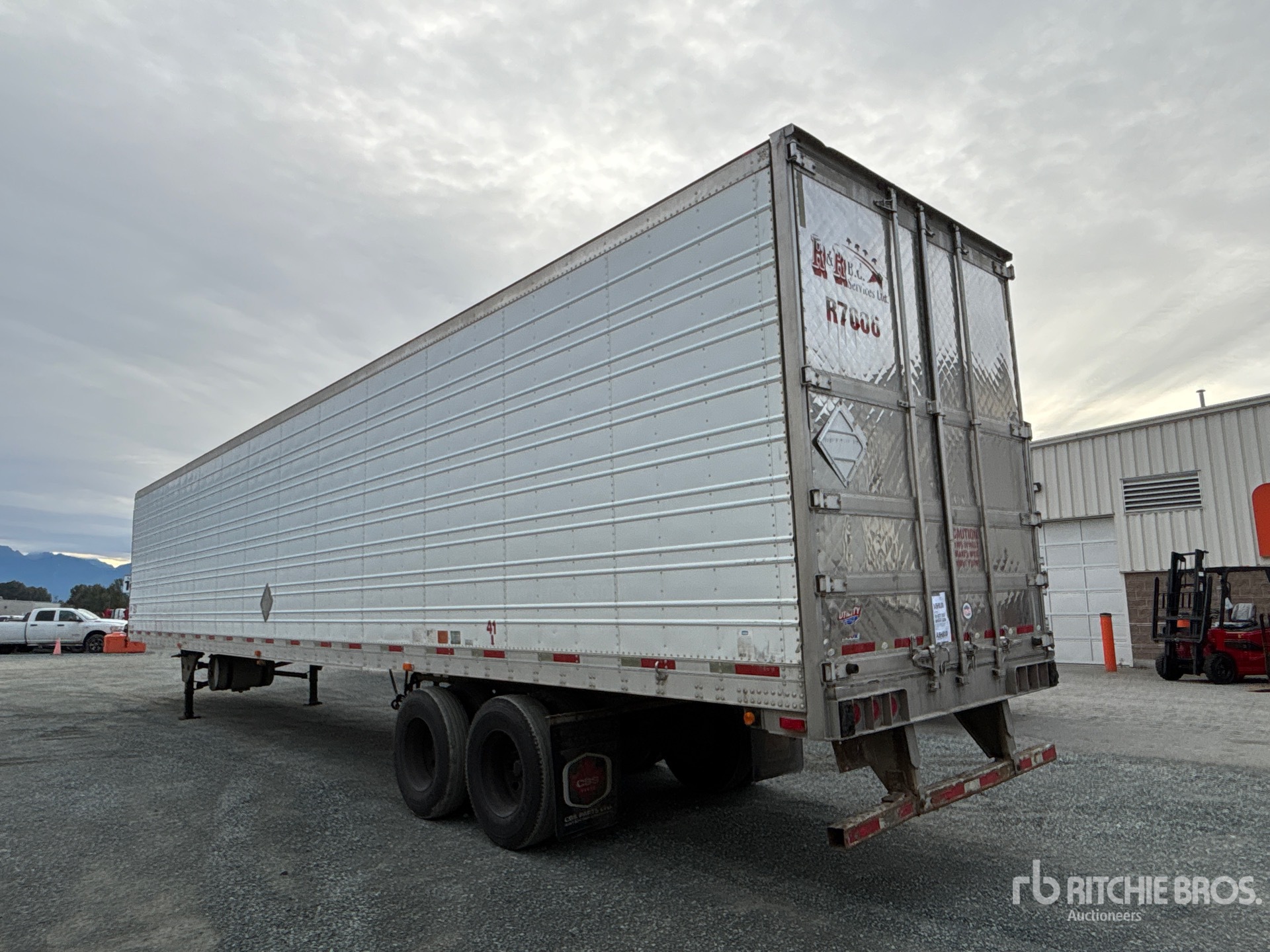 2008 Utility 53 FT X 102 IN T/A