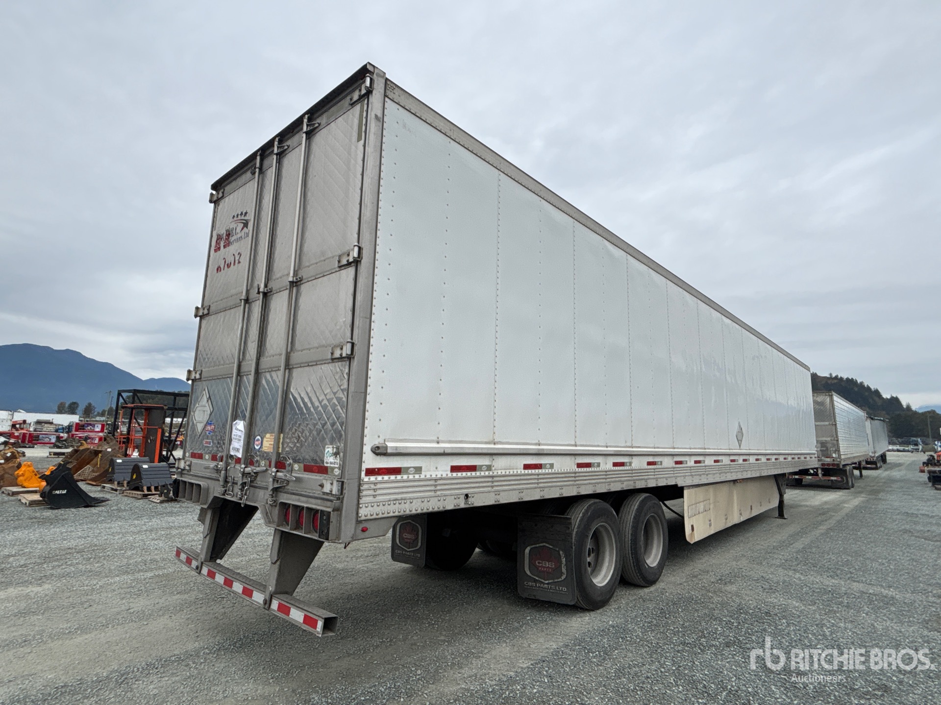 2012 Utility 53 FT X 102 IN T/A