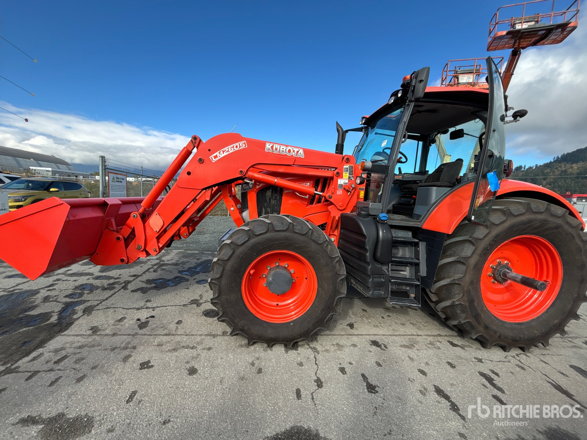 2020 Kubota M7152 PREMIUM
