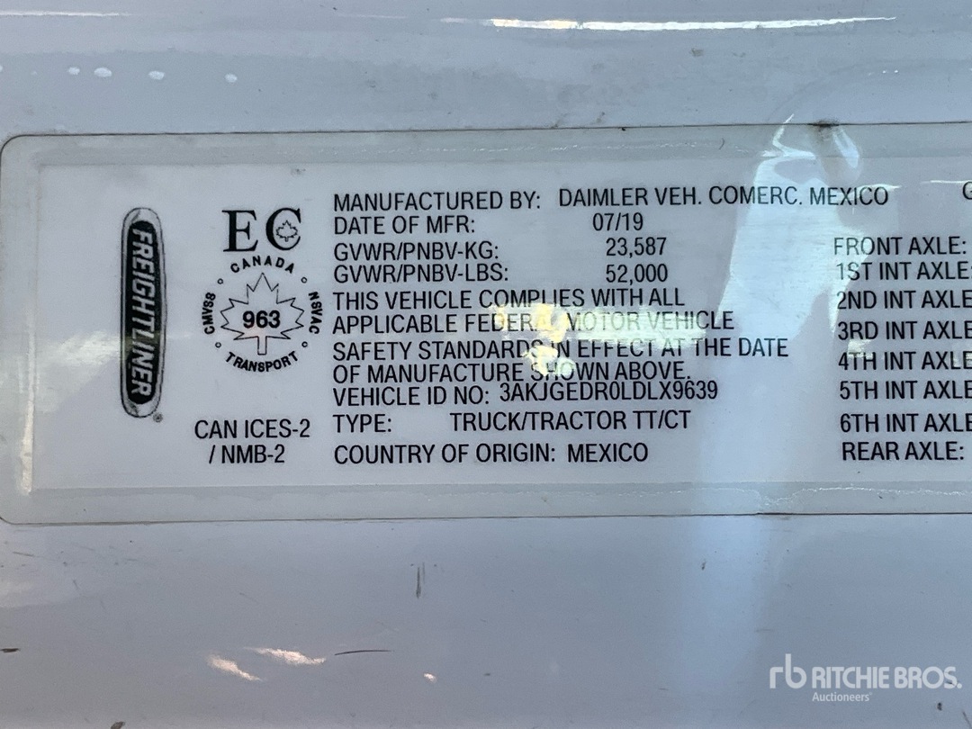 2020 Freightliner CASCADIA 125