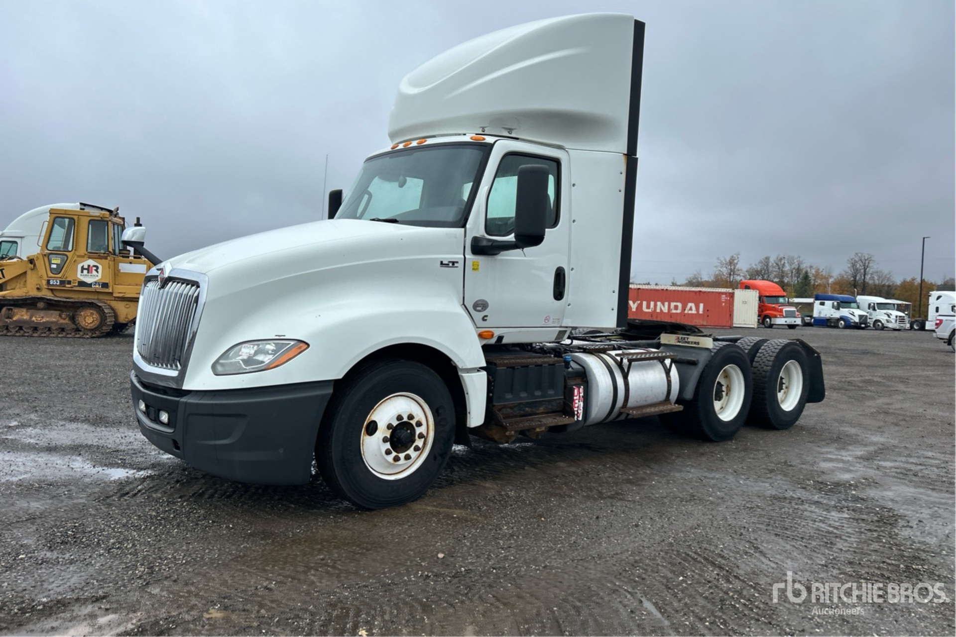 2019 International LT625