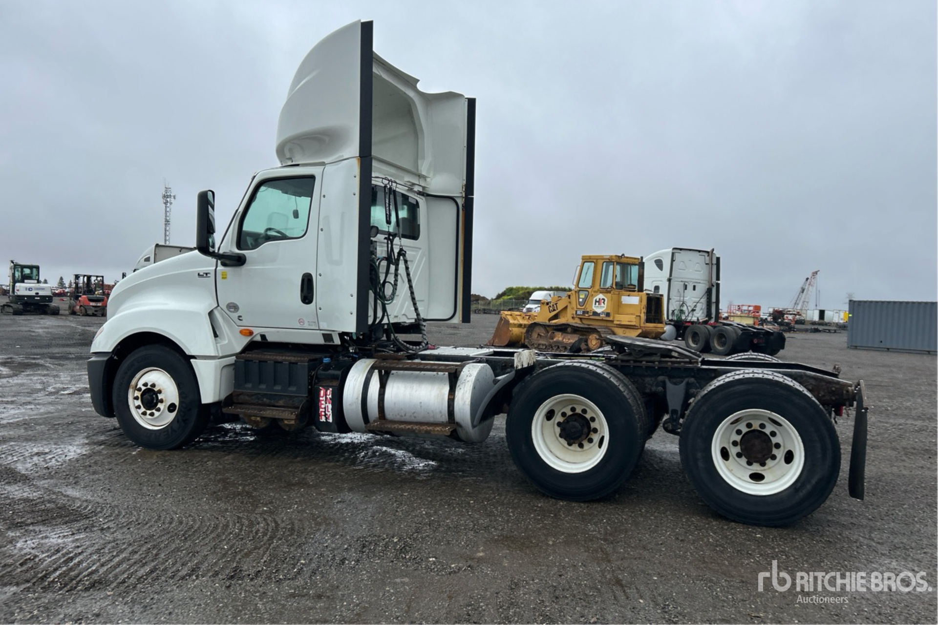 2019 International LT625
