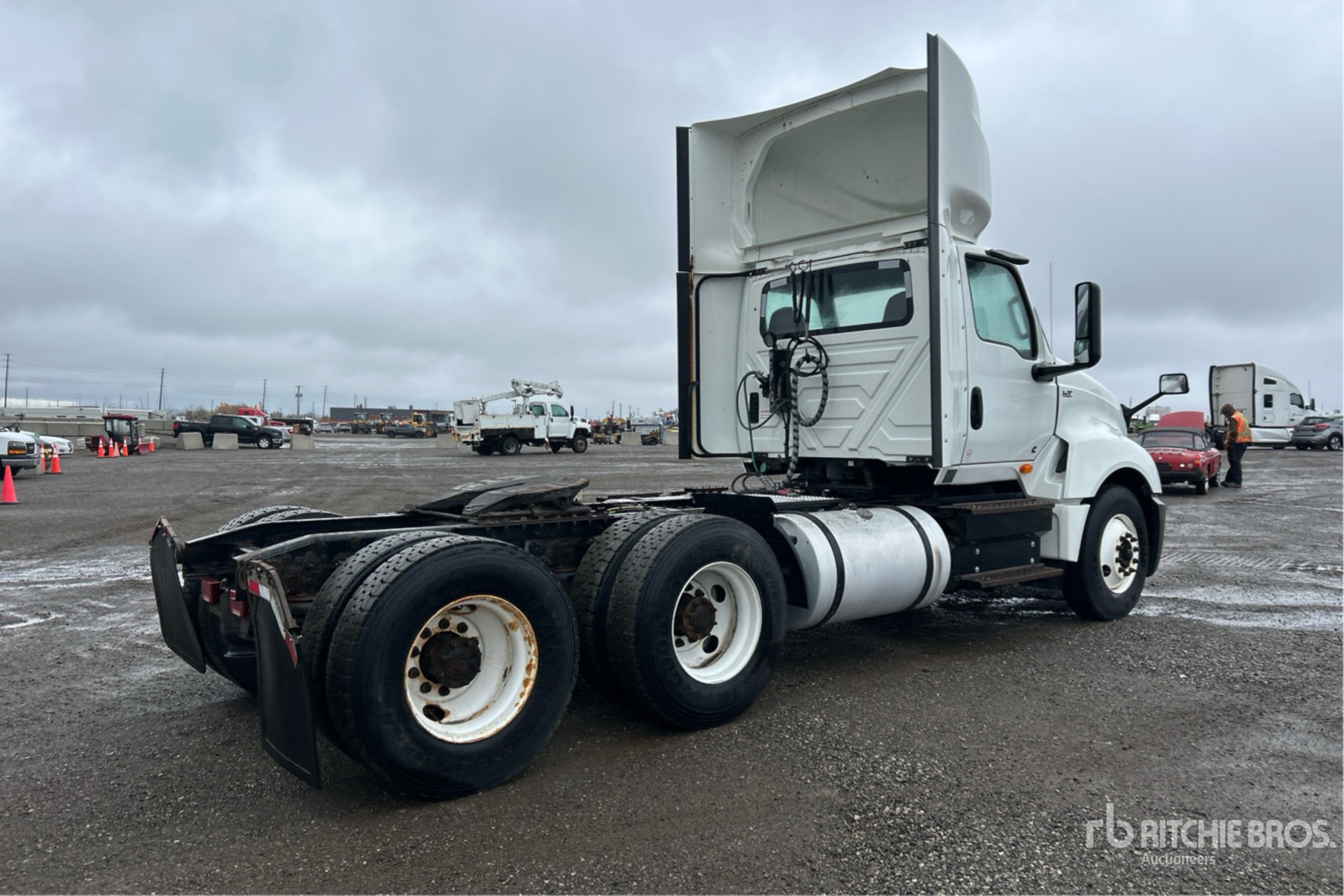 2019 International LT625