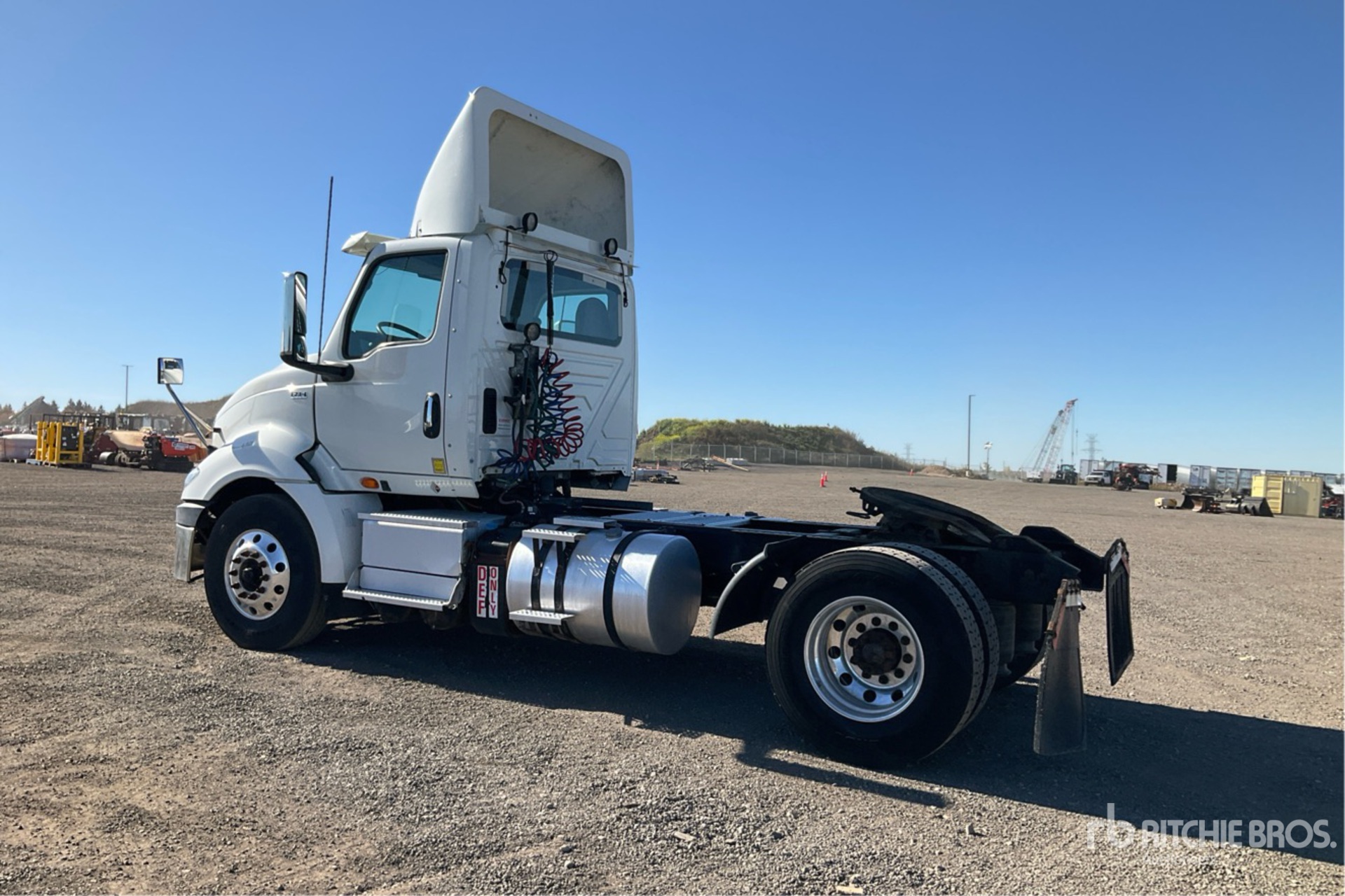 2021 International RH613