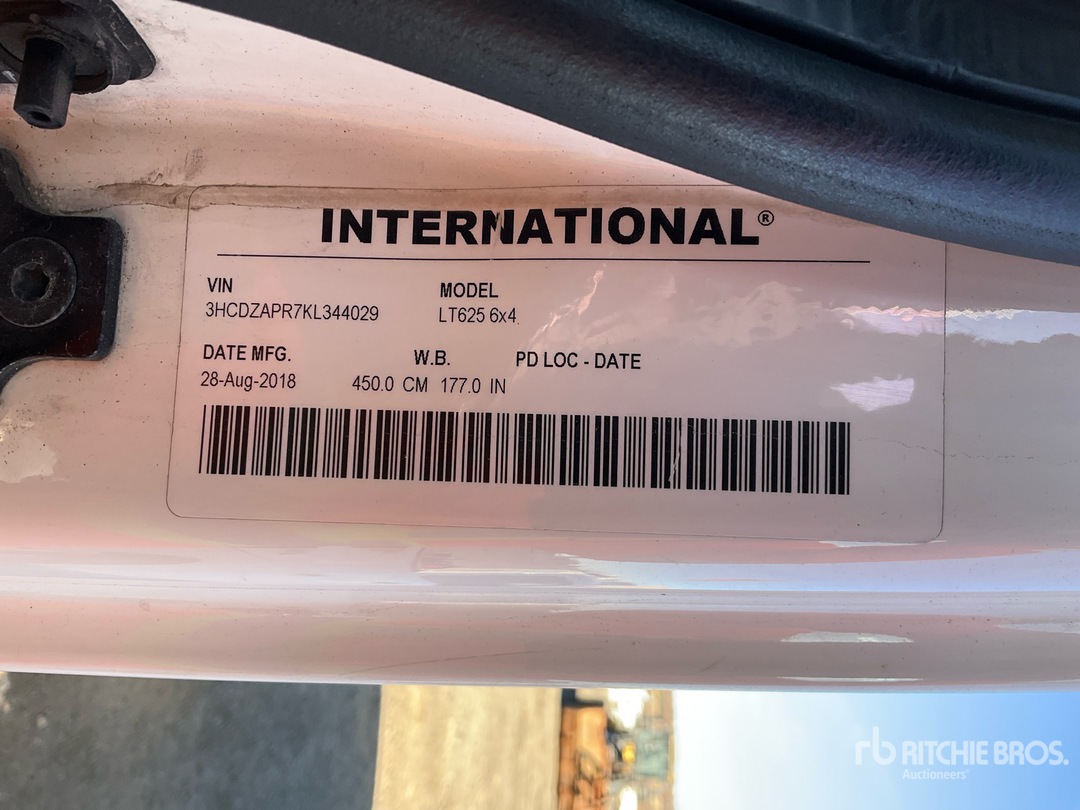 2019 International LT625