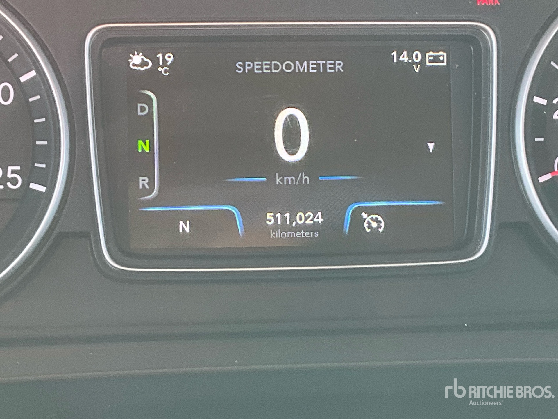 2019 International LT625