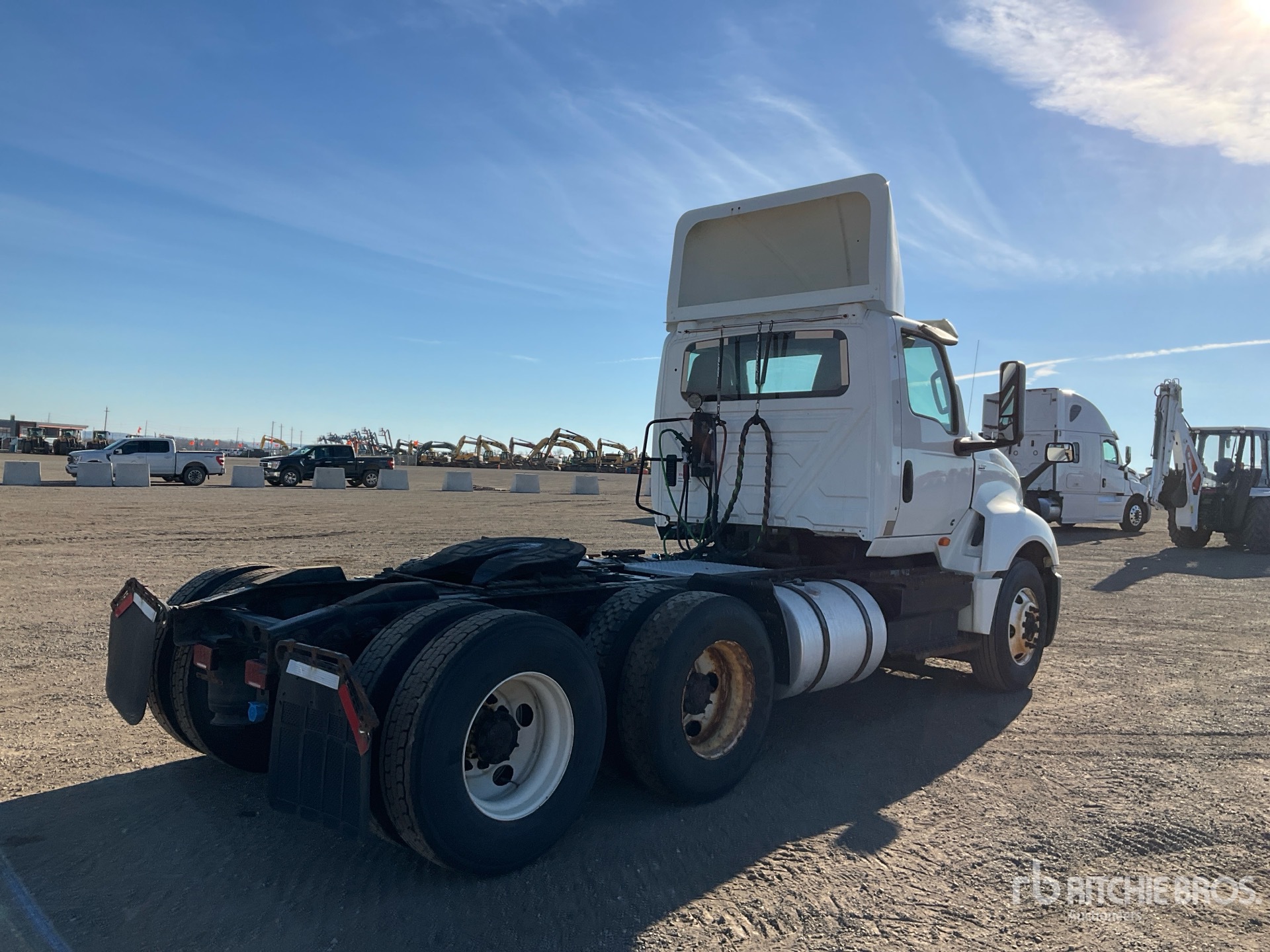 2019 International LT625