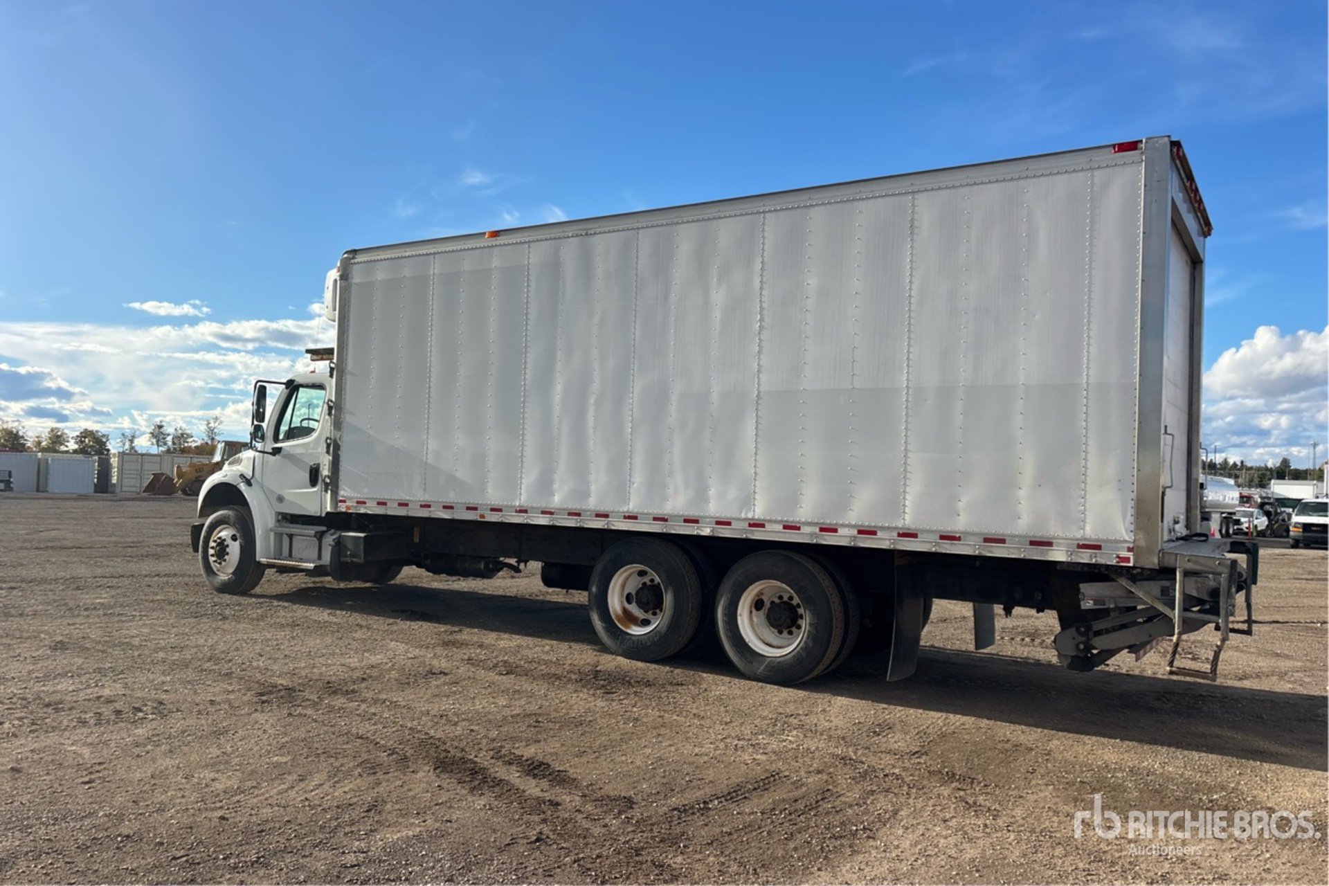 2019 Freightliner M2 106