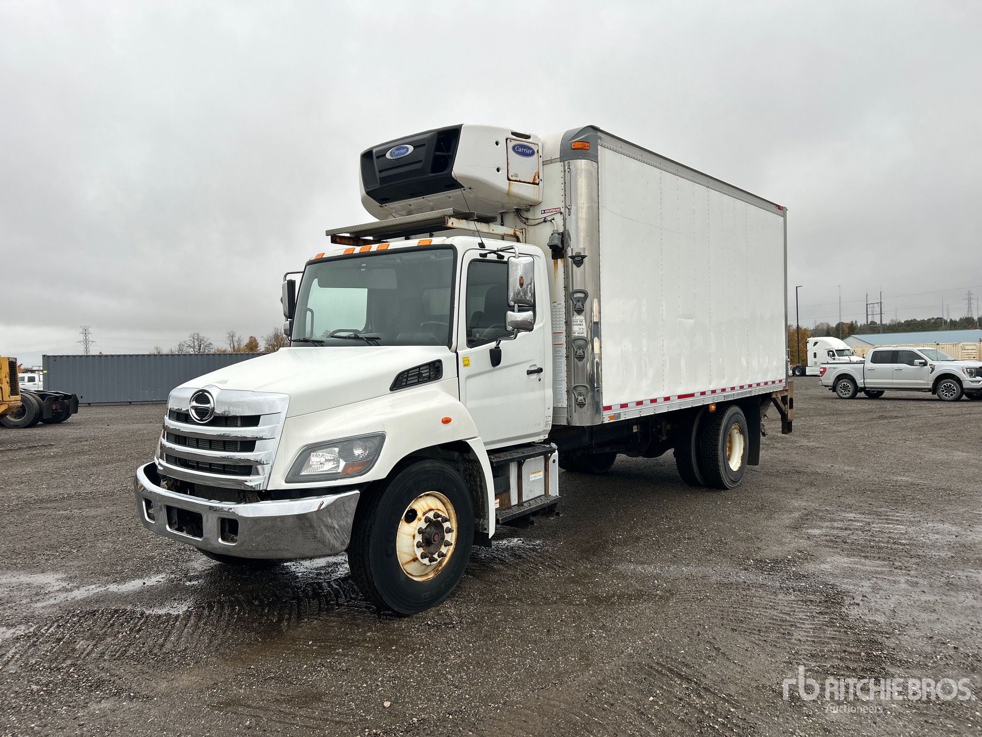 Photo of 2017 Hino 338