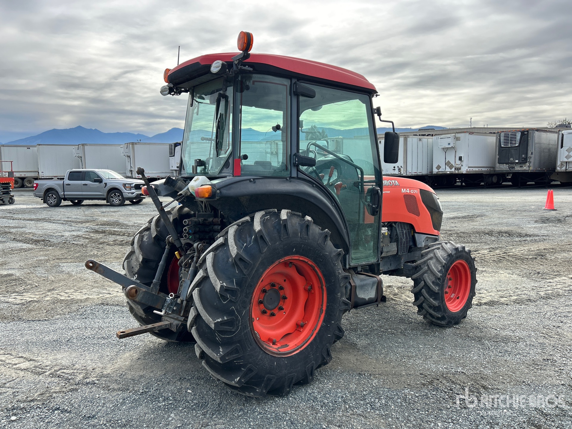 2019 Kubota M4-071