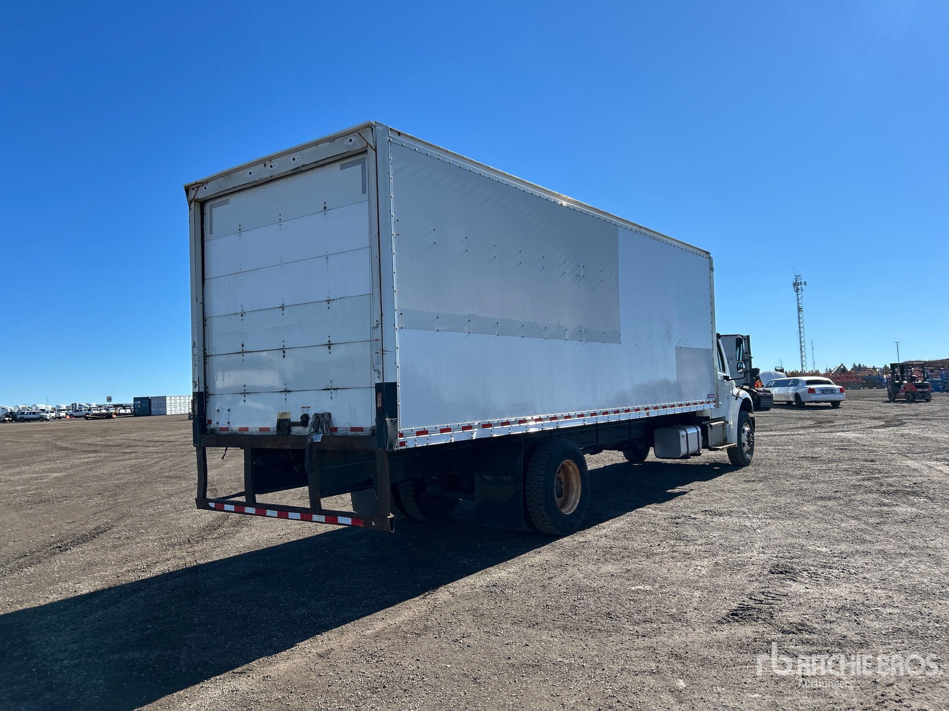 2021 Freightliner M2 106
