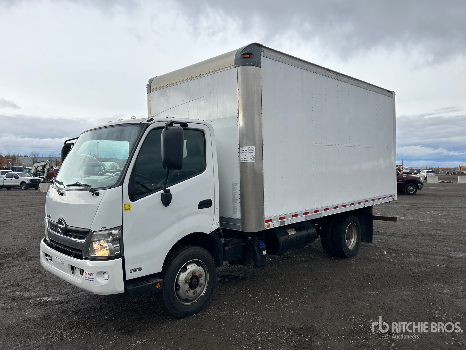 2020 Hino 195
