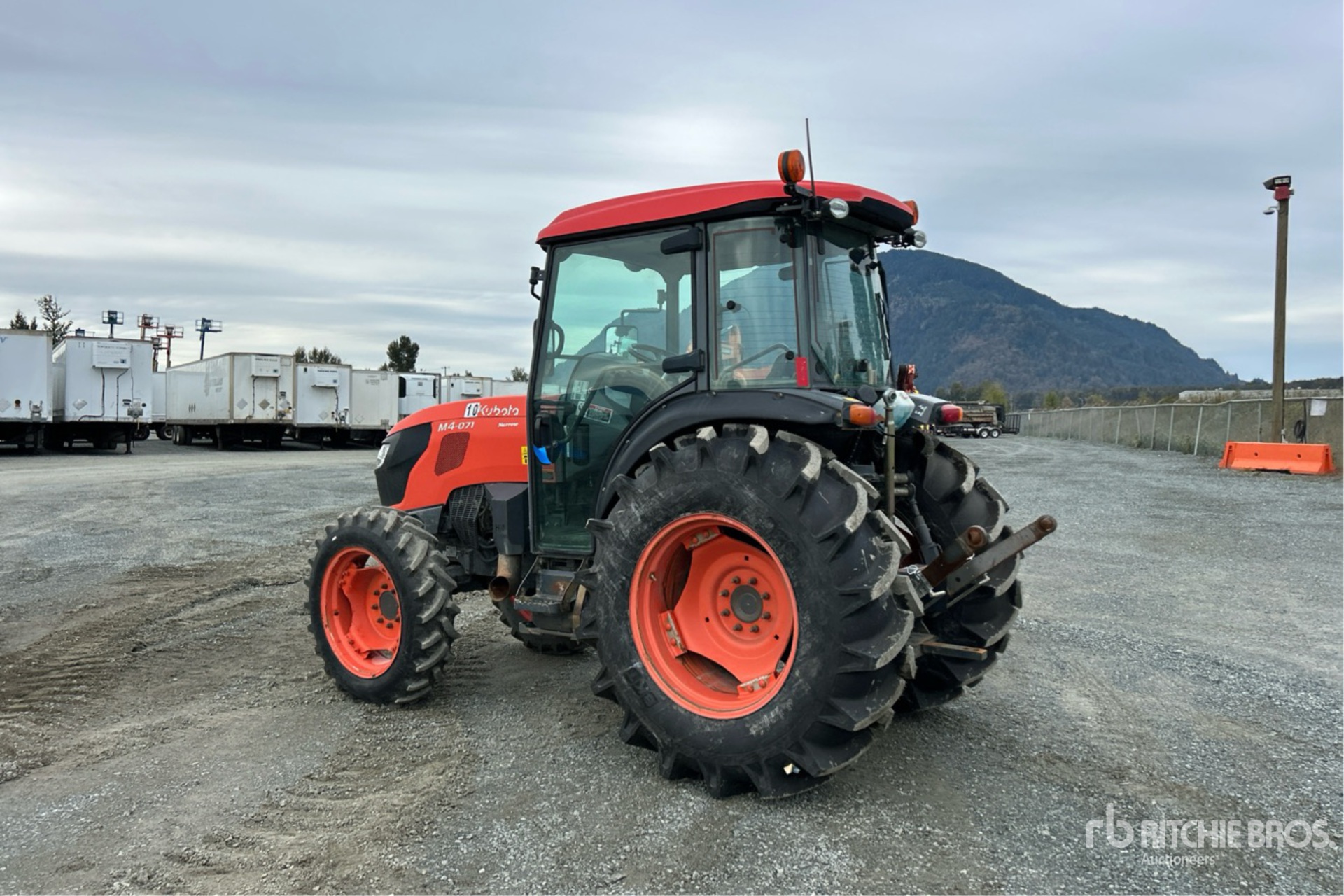 2021 Kubota M4-071