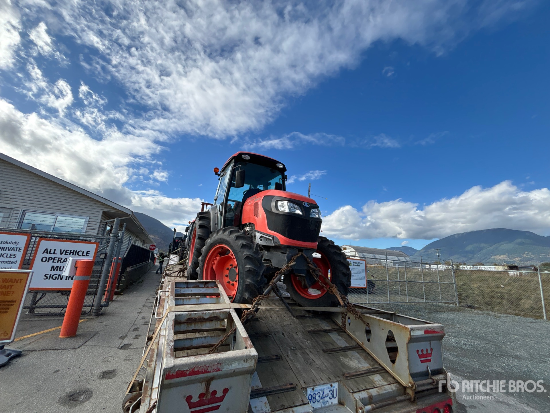 2021 Kubota M4-071