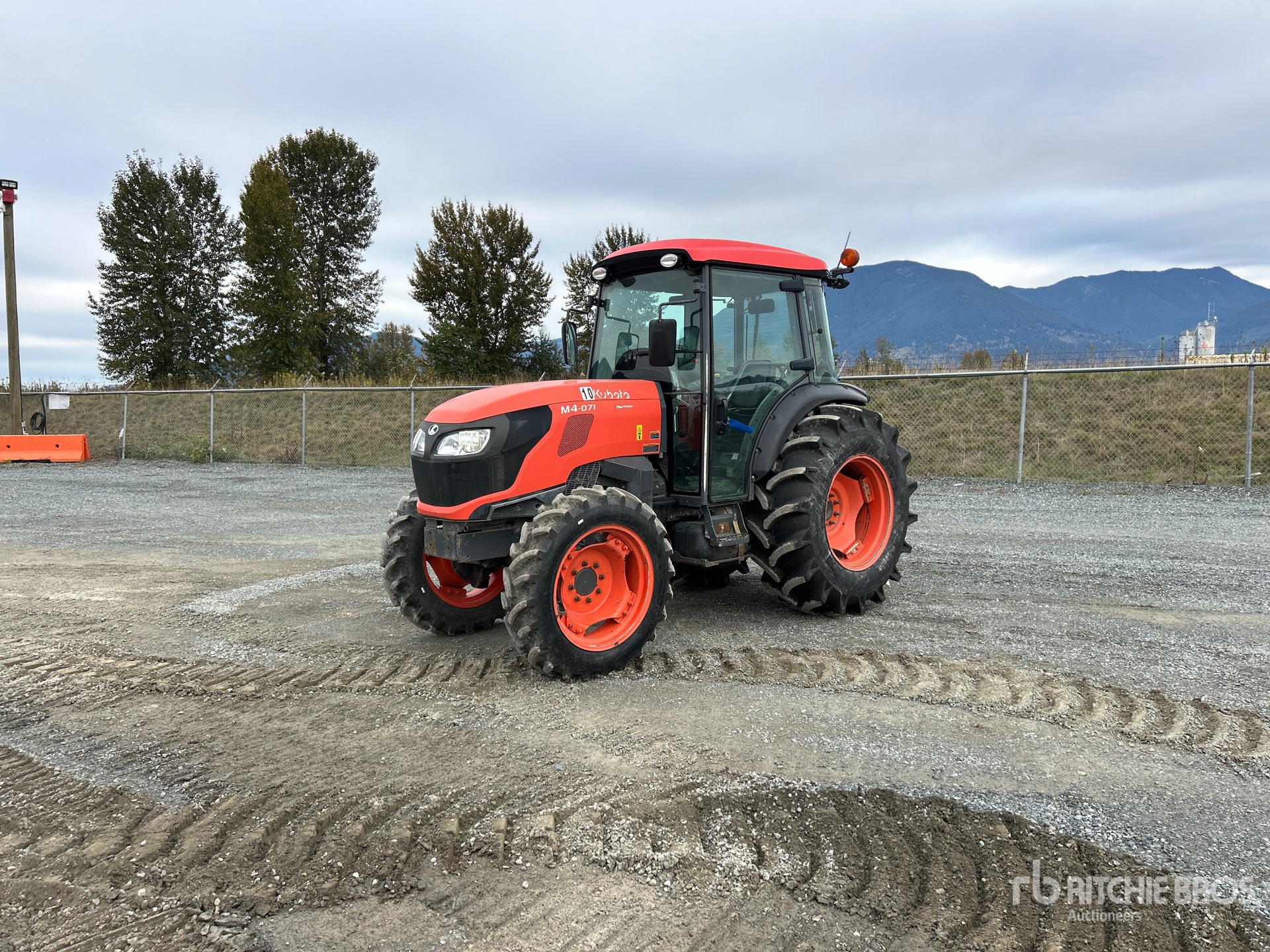 2021 Kubota M4-071