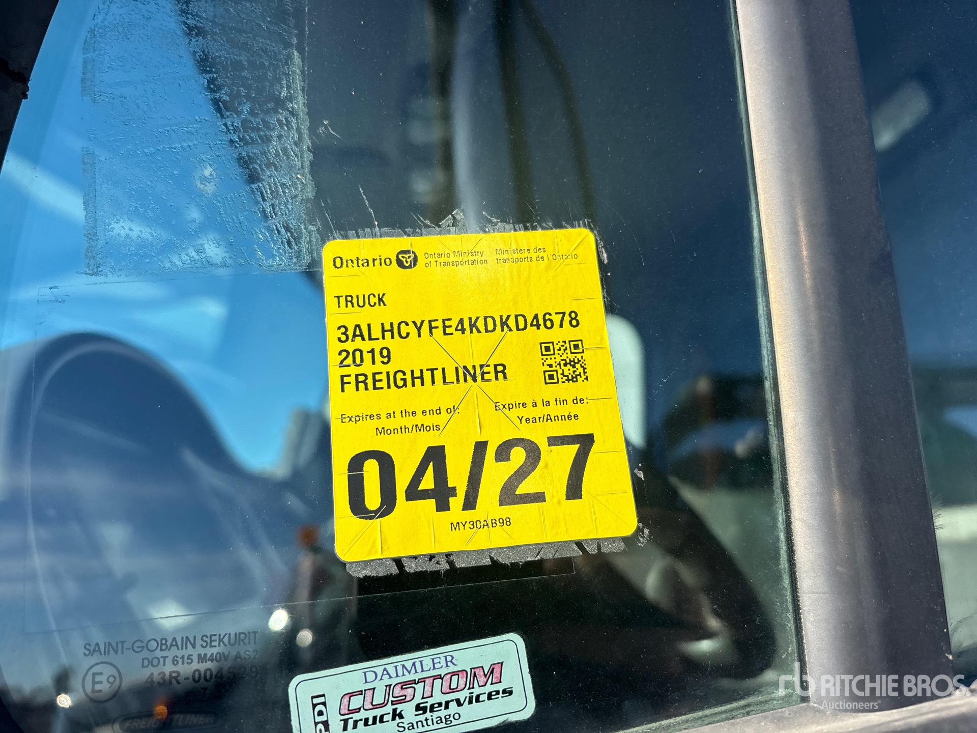 2019 Freightliner M2 106