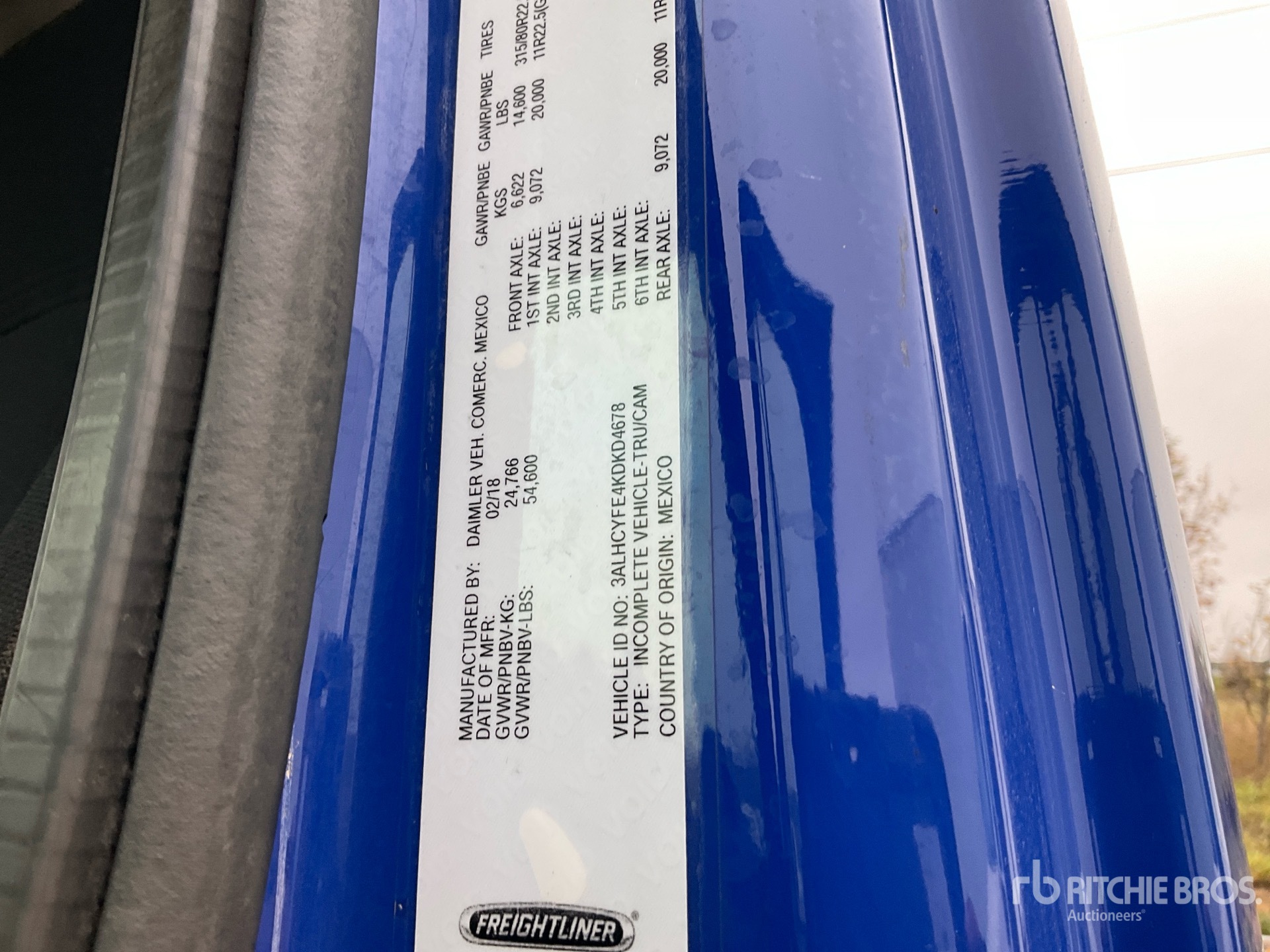 2019 Freightliner M2 106