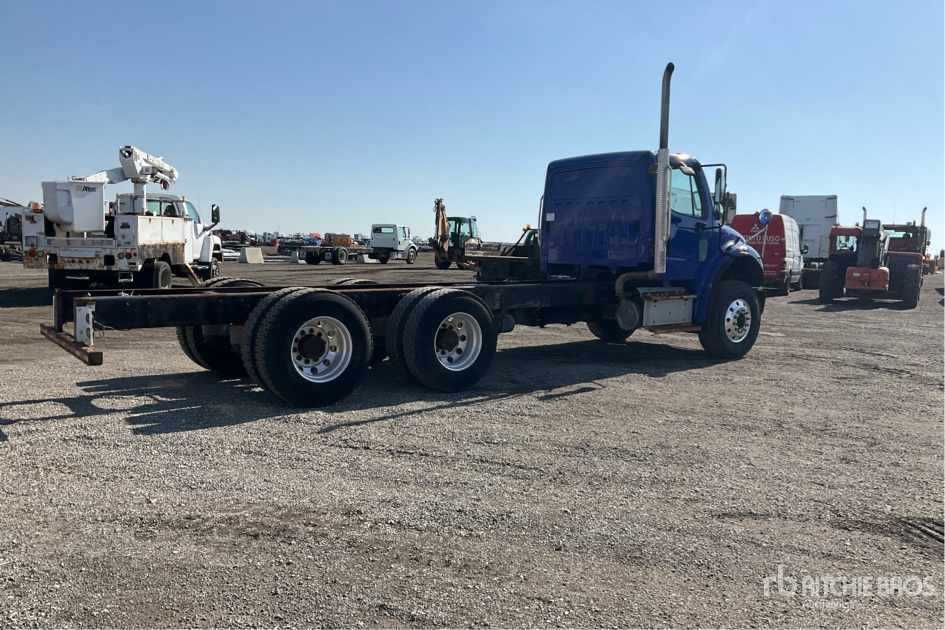 2018 Freightliner M2 106