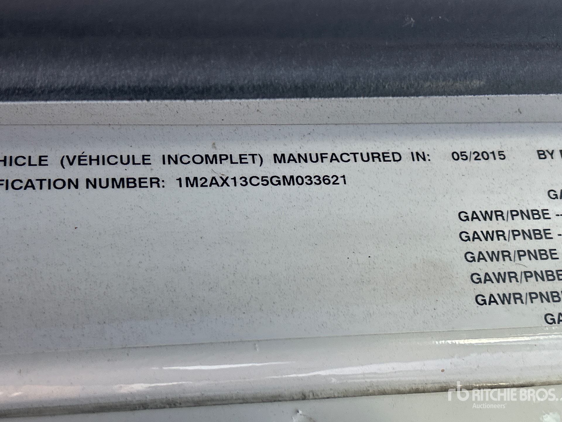 2016 Mack GU813