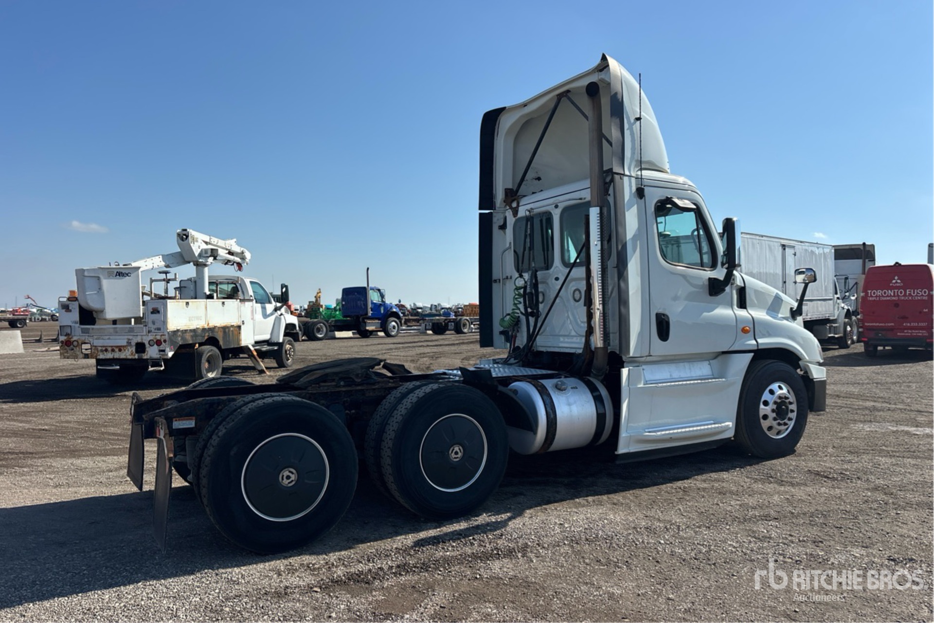 2019 Freightliner CASCADIA 125