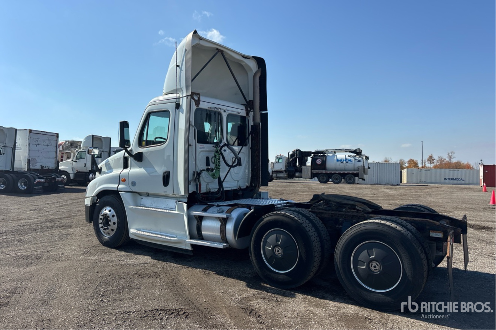 2019 Freightliner CASCADIA 125