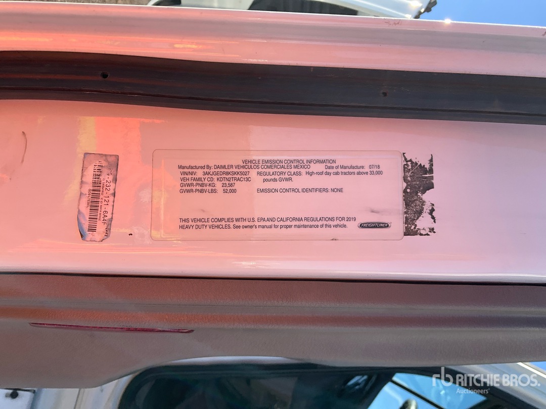 2019 Freightliner CASCADIA 125