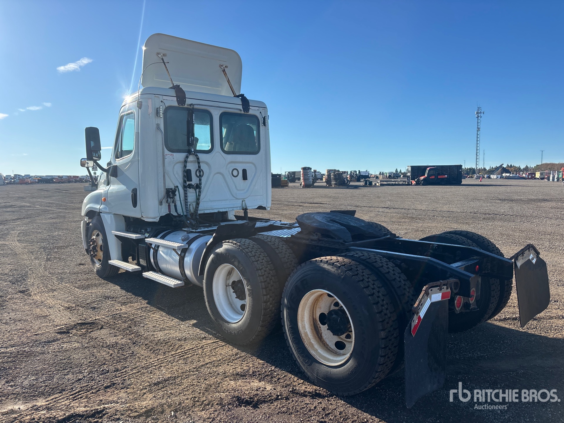 2019 Freightliner CASCADIA 125