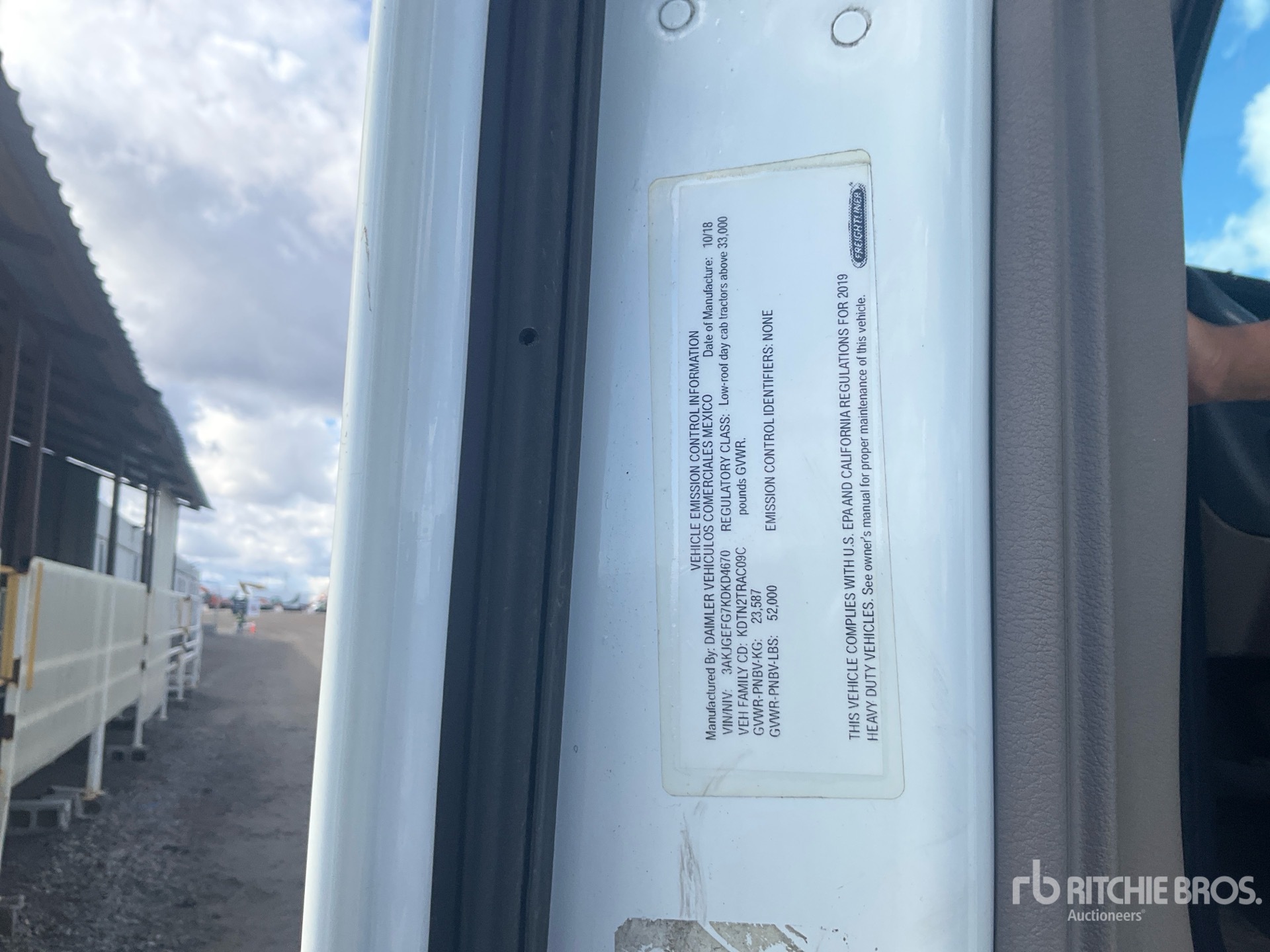 2019 Freightliner CASCADIA 125