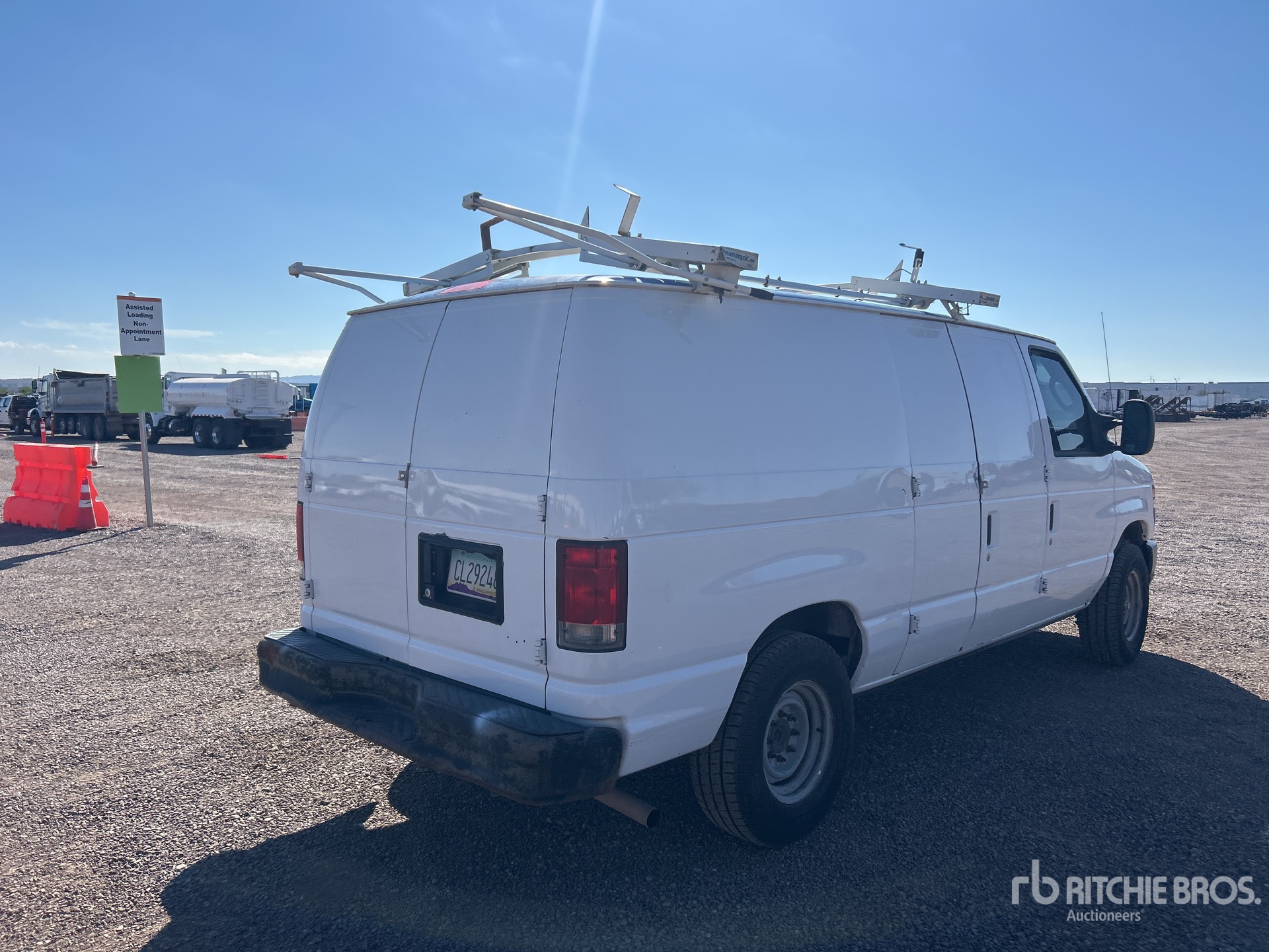 2013 Ford E-150